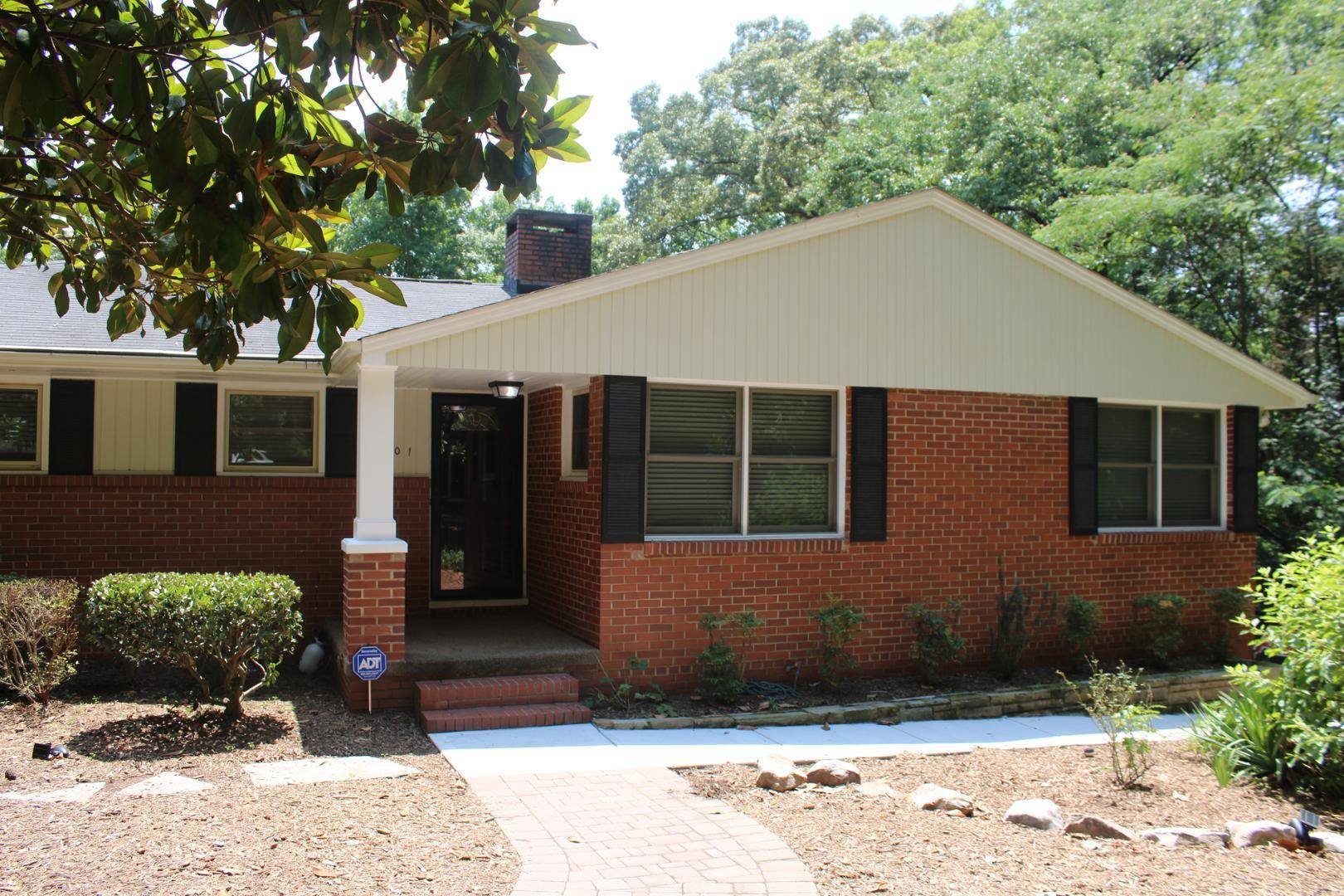 Raleigh, NC 27612,4701 Saint Thomas Place