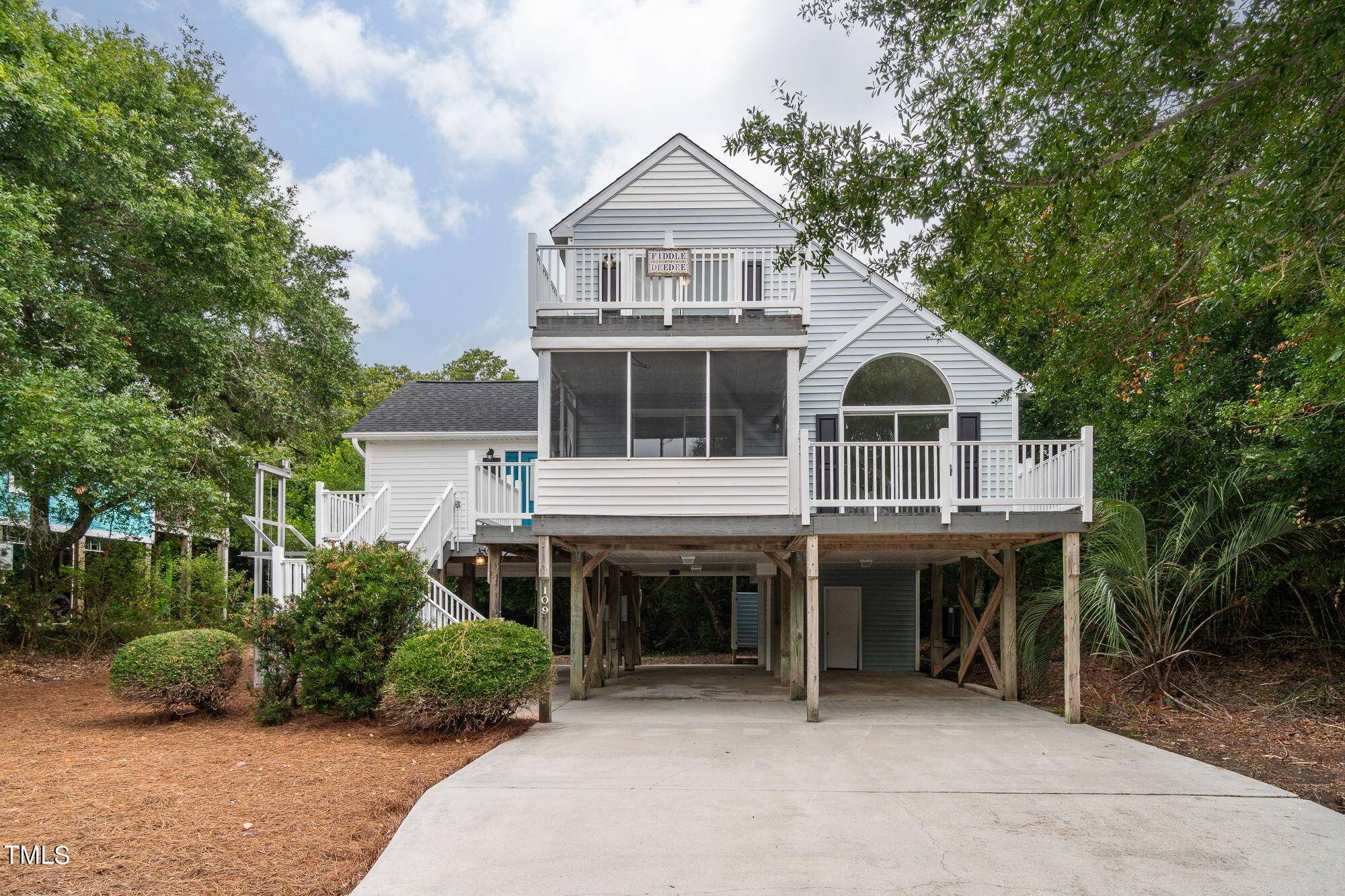 Emerald Isle, NC 28594,109 Deer Horn Drive