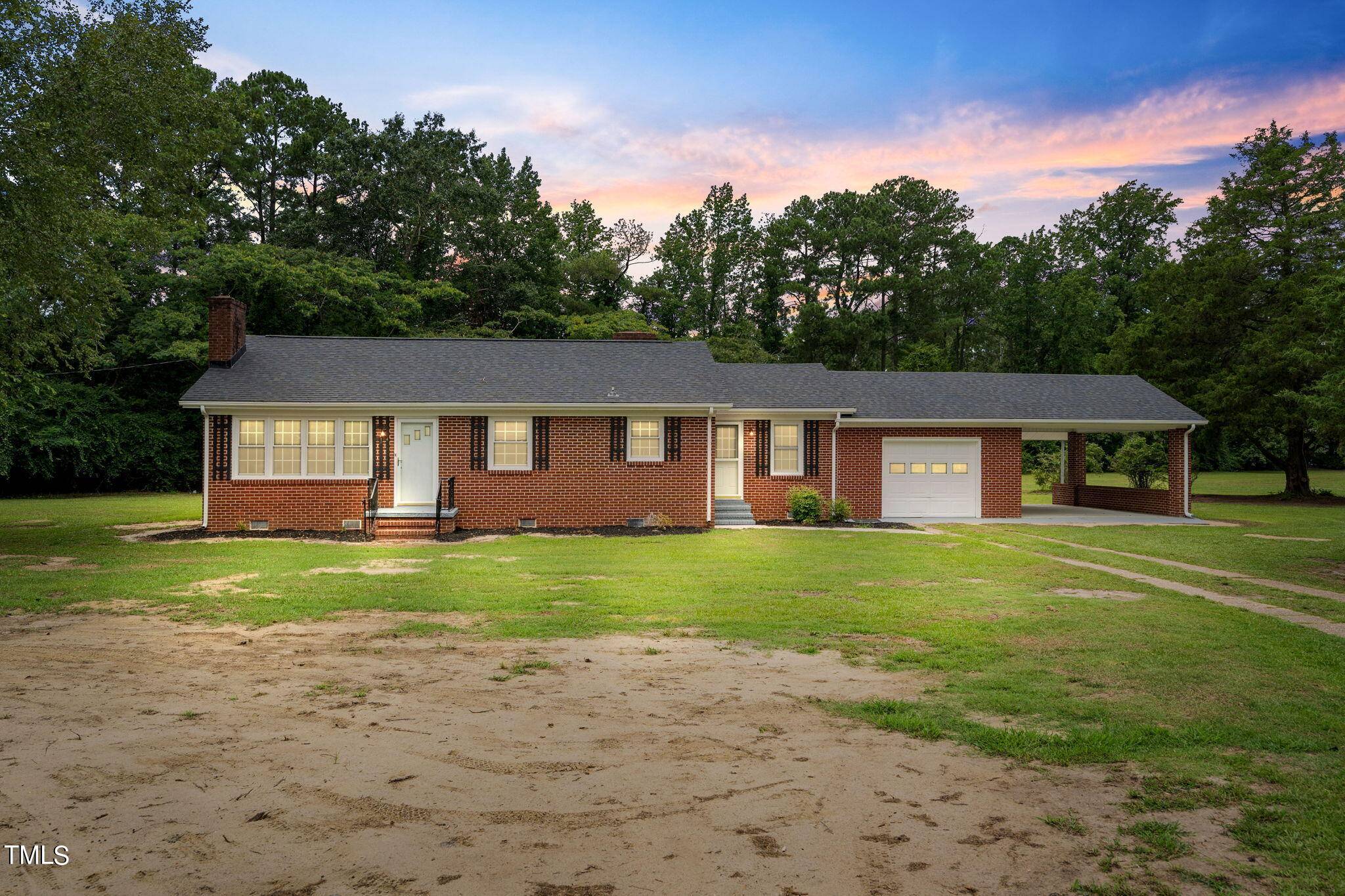La Grange, NC 28551,114 Circle Drive