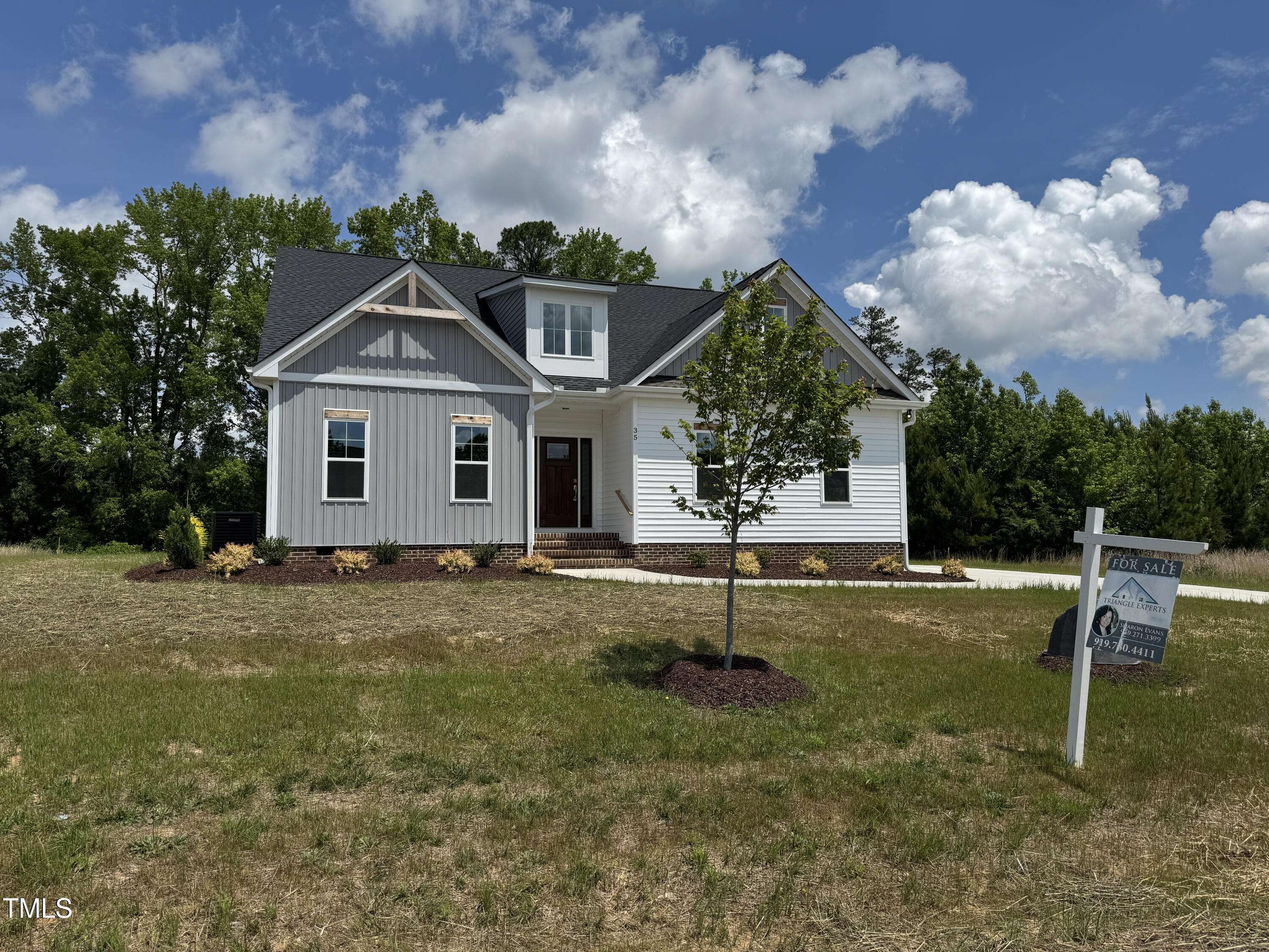 Zebulon, NC 27597,35 Uptown Road