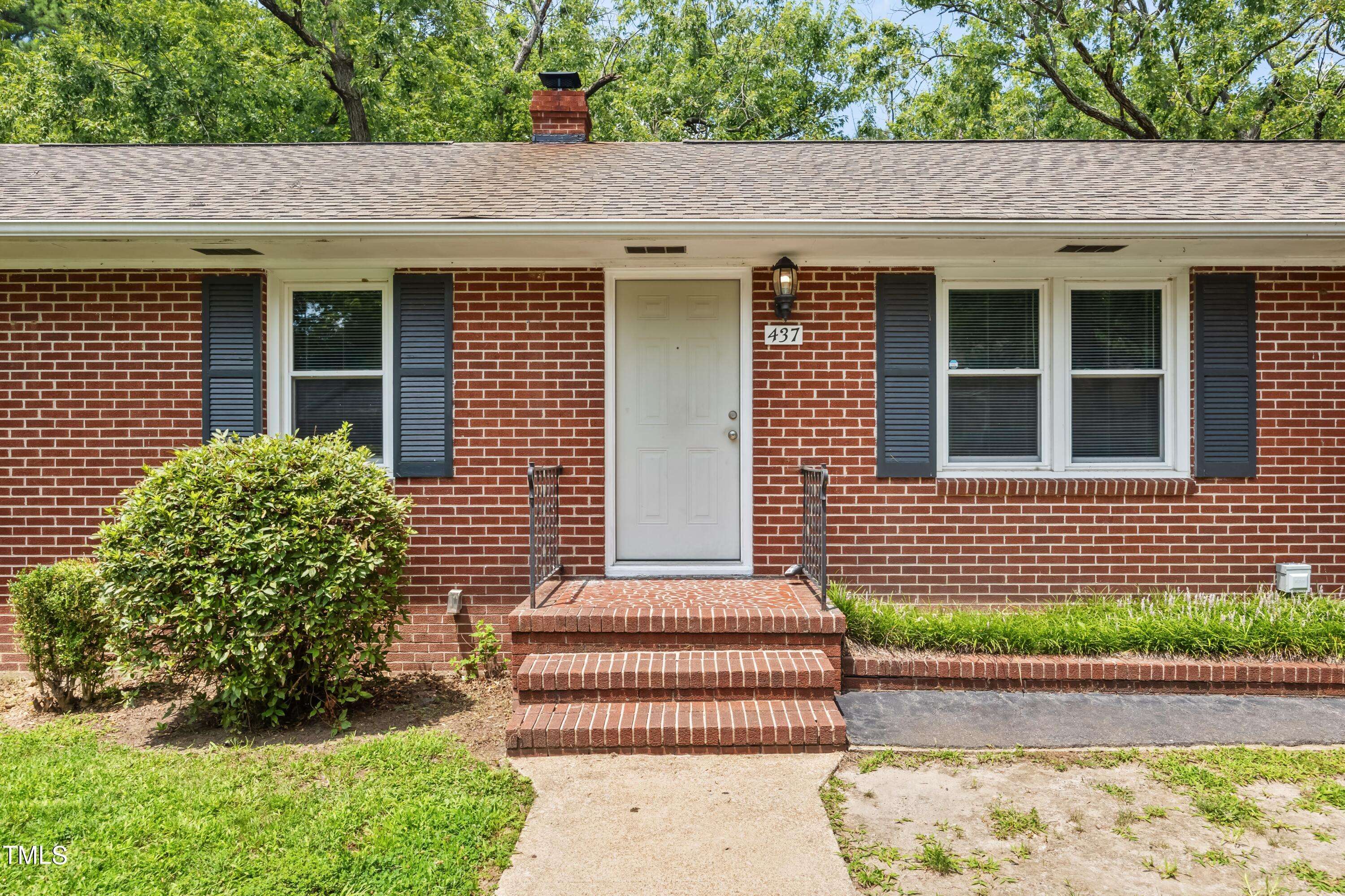 Henderson, NC 27536,437 Norvell Street