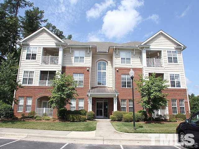 Chapel Hill, NC 27514,523 Ives Court #523