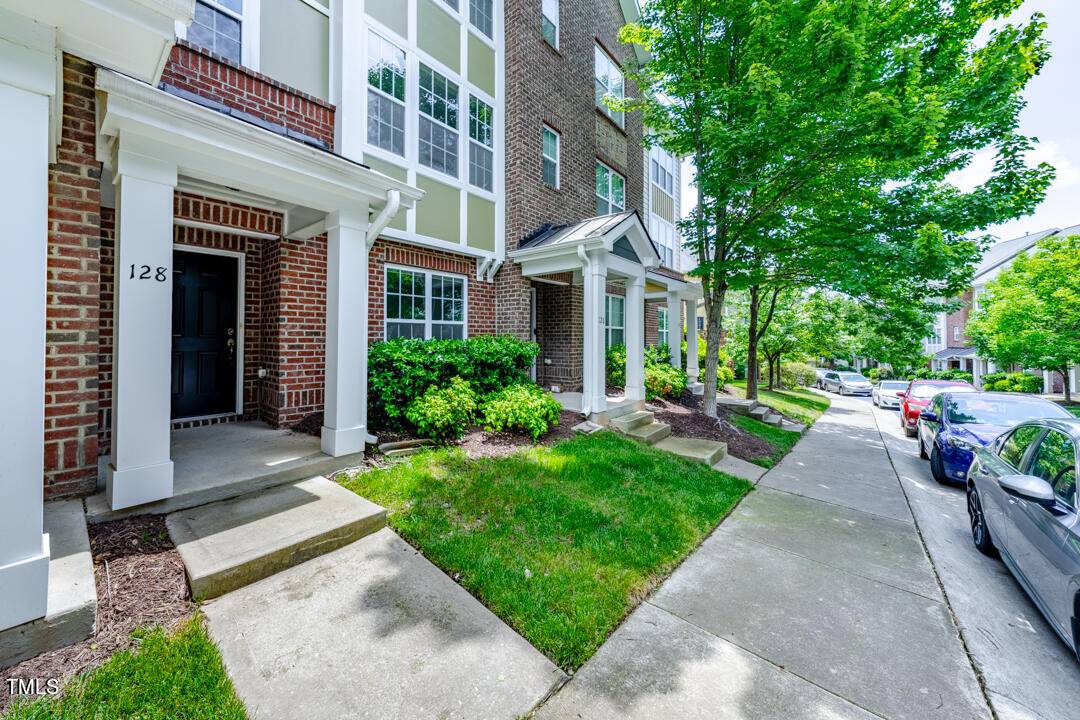 Cary, NC 27519,128 Dove Cottage Lane