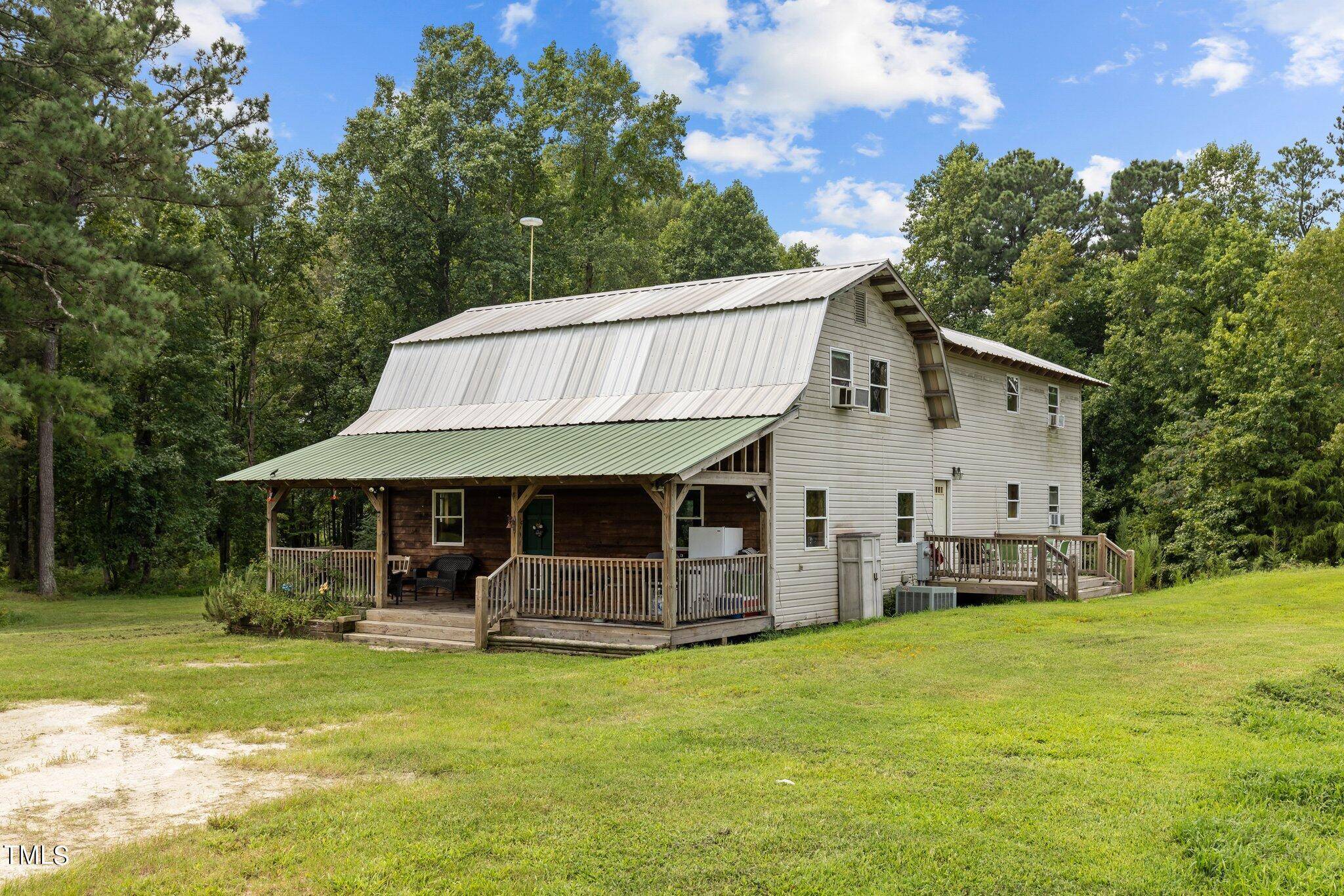 Castalia, NC 27816,124 King Road