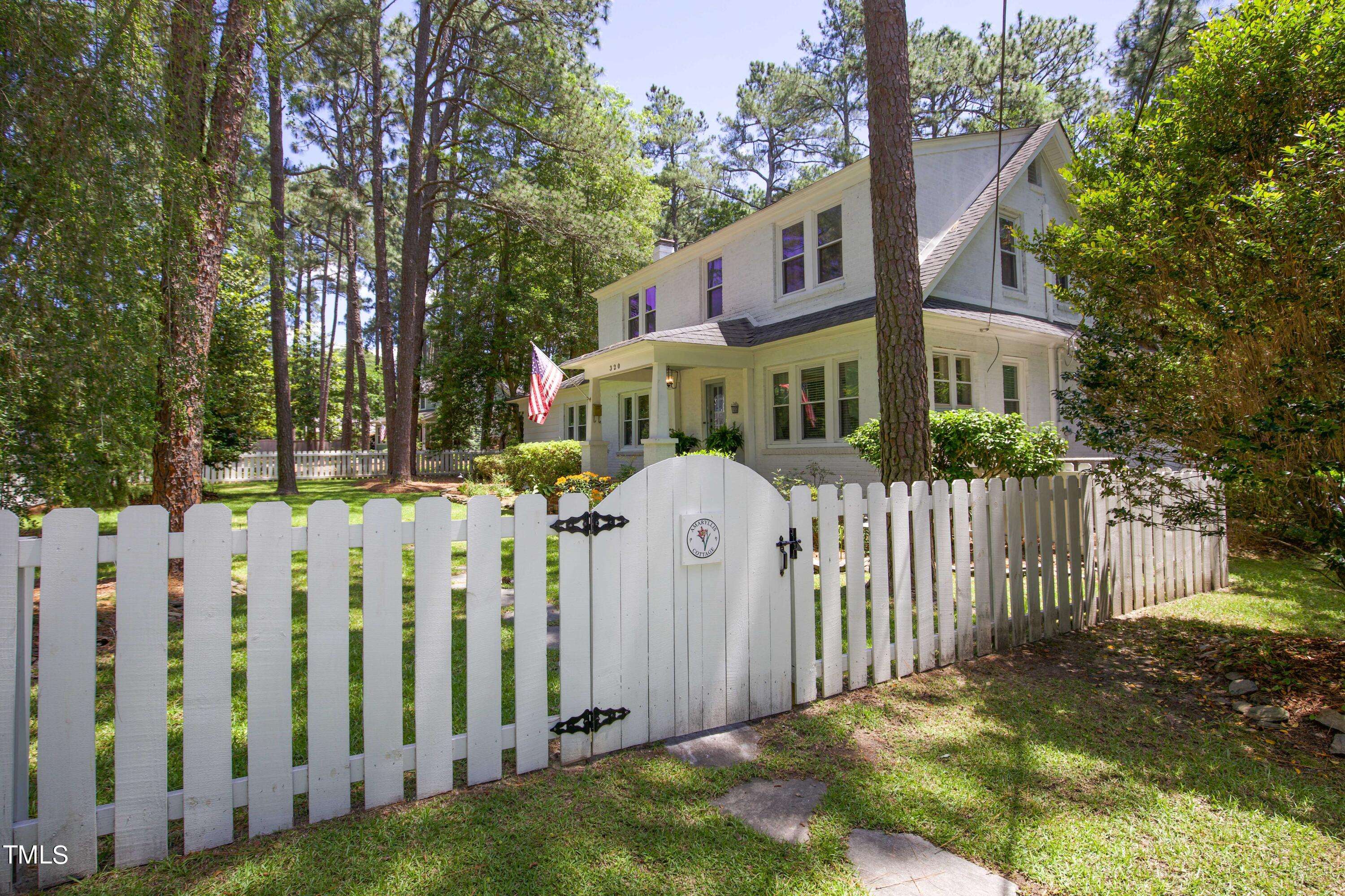 Southern Pines, NC 28387,320 E Morganton Road