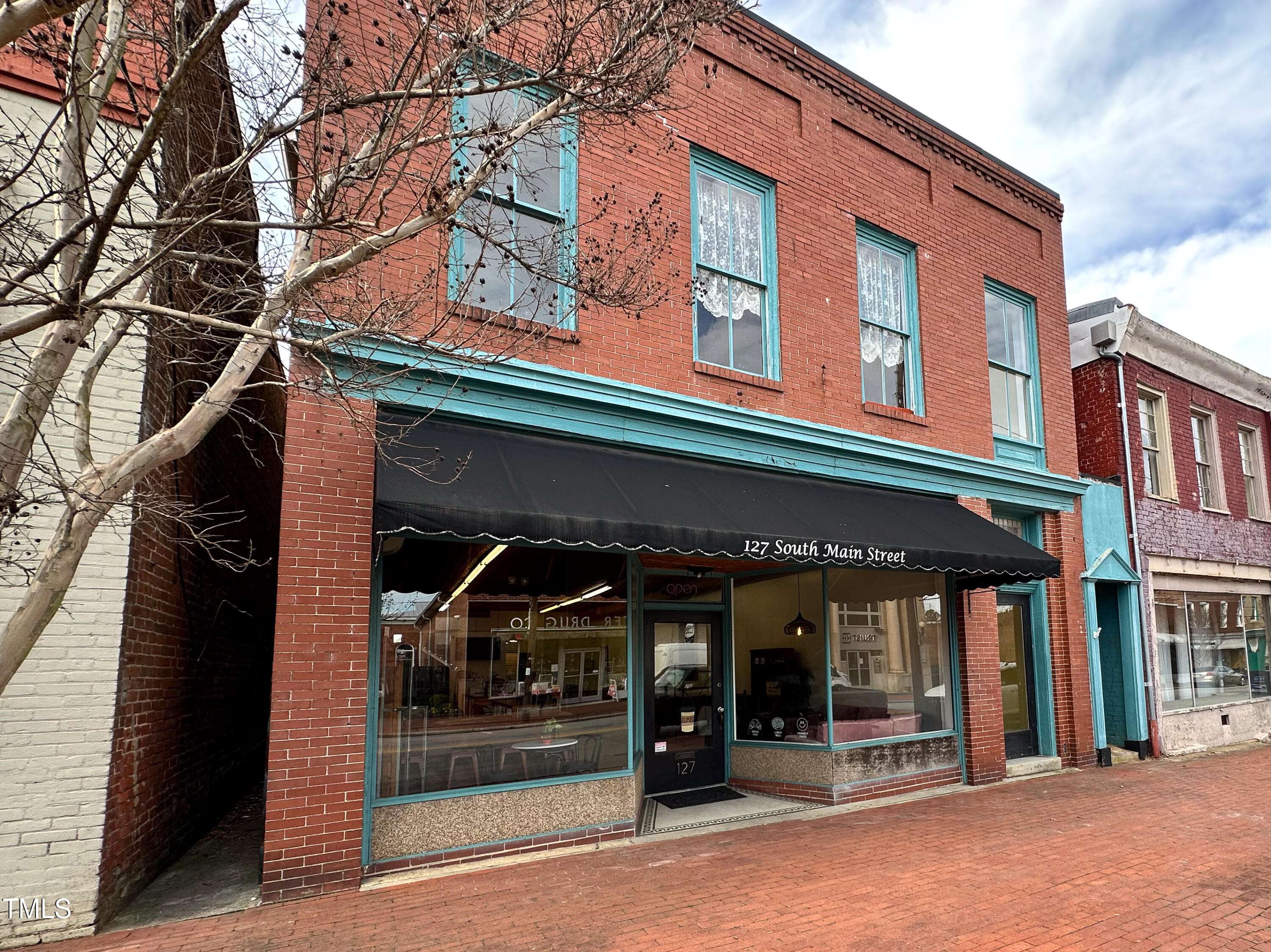 Warrenton, NC 27589,129 S Main Street #127/129