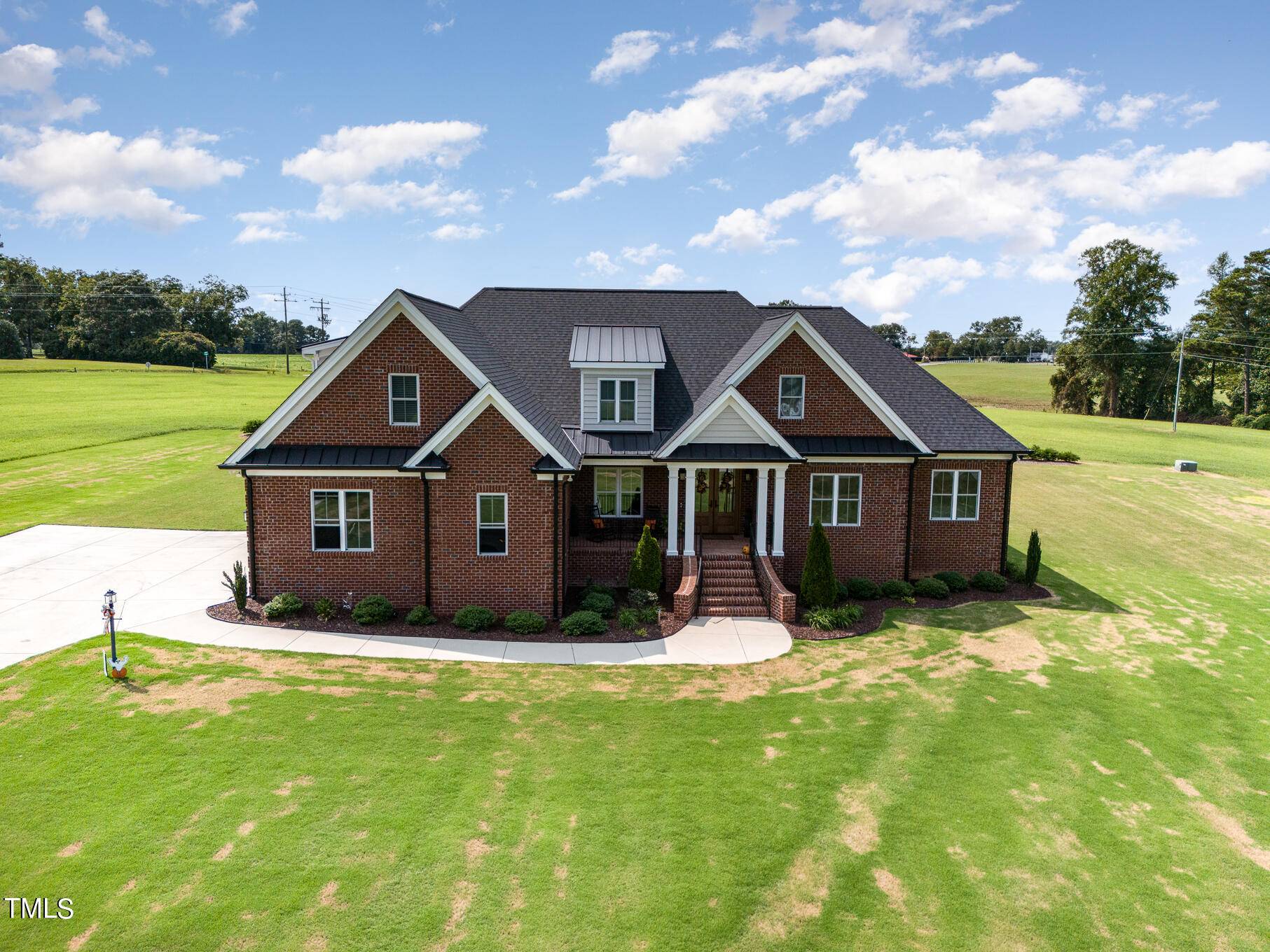 Four Oaks, NC 27524,1468 Lassiter Pond Road