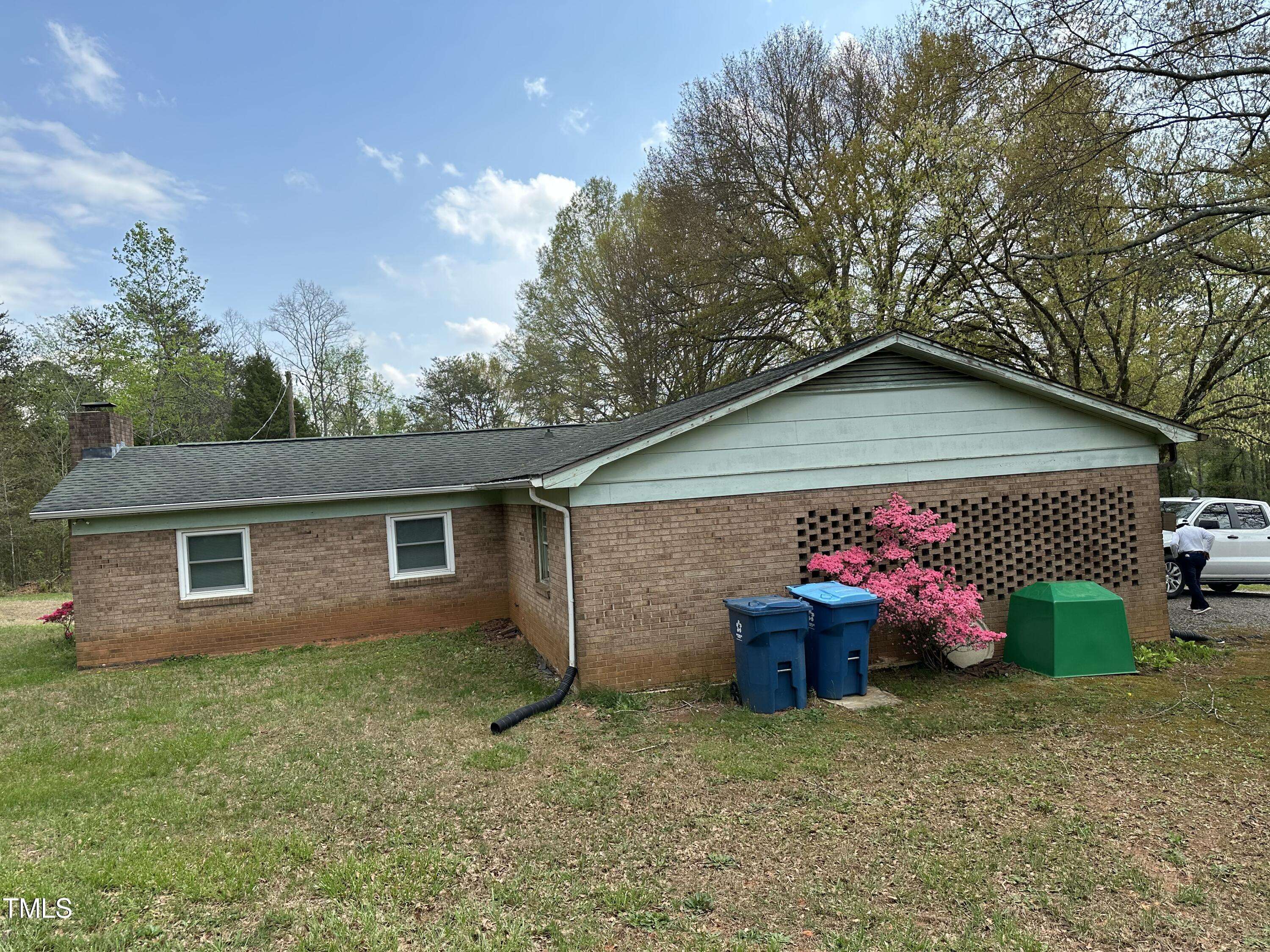 Catawba, NC 28609,4974 6th Street