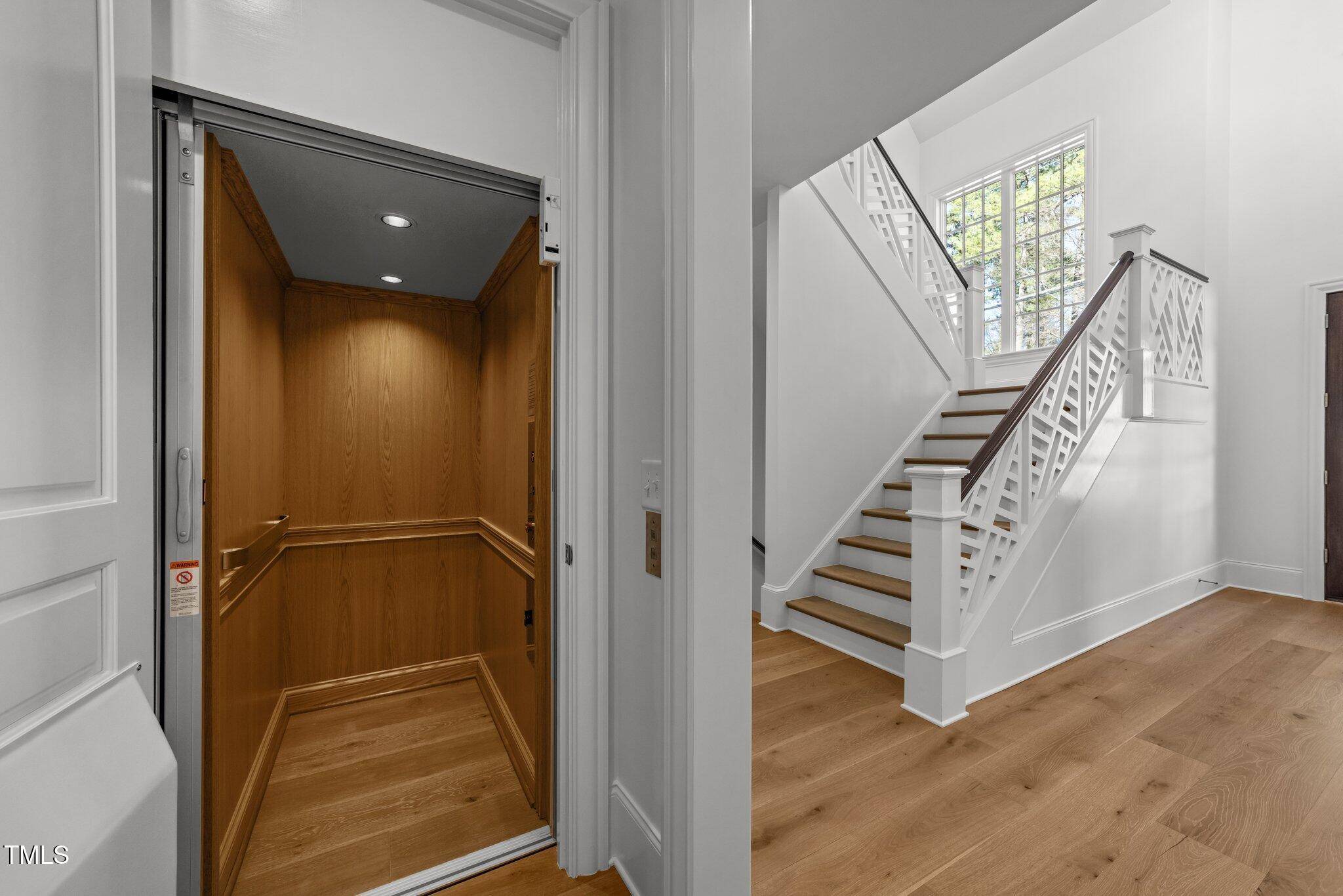 Raleigh, NC 27609,126 E Drewry Lane