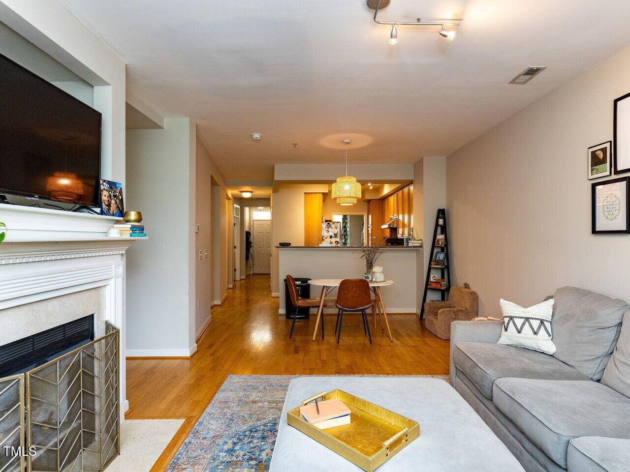 Raleigh, NC 27603,1001 Hillsborough Street #304