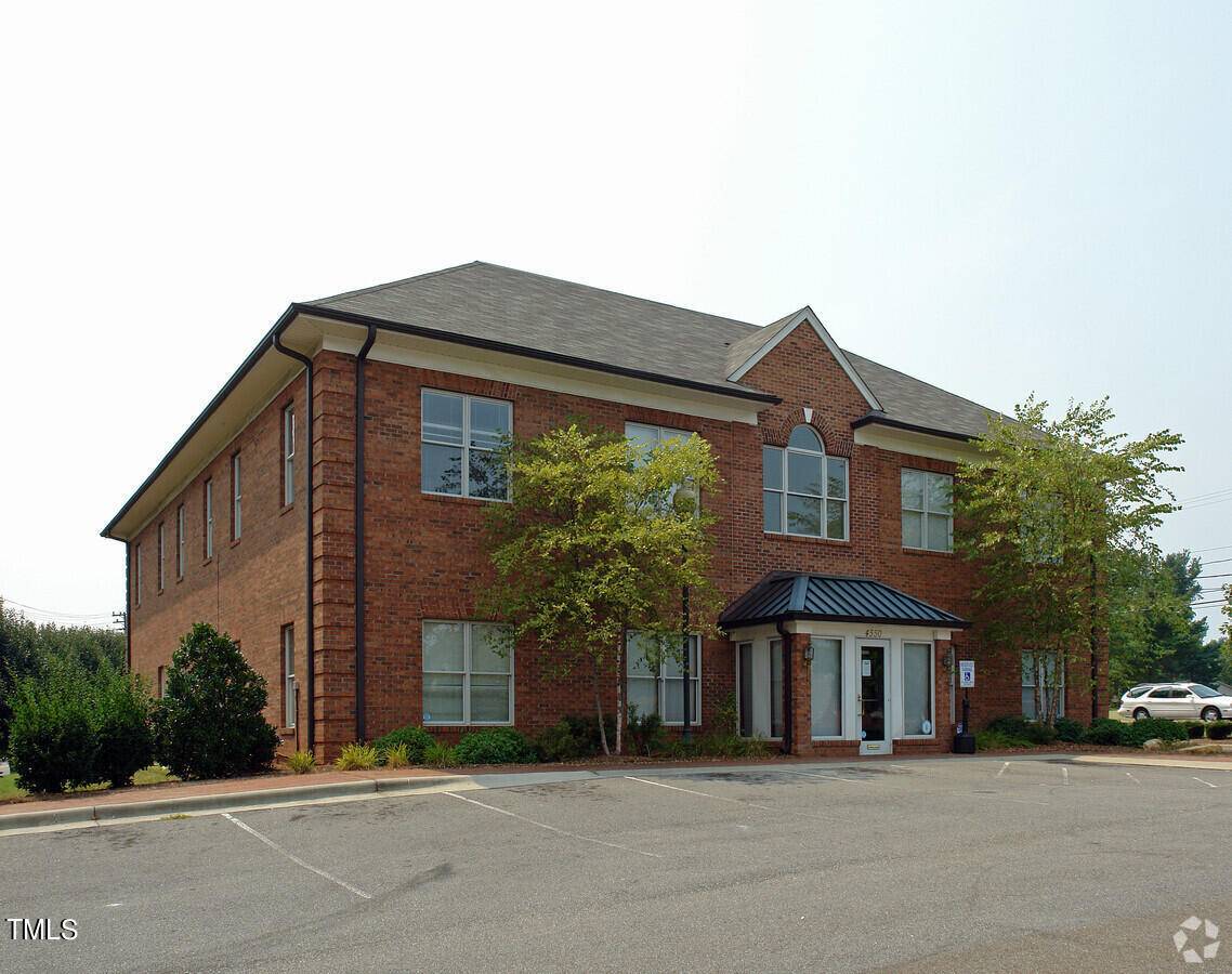 Winston-salem, NC 27104,4550 Country Club Road
