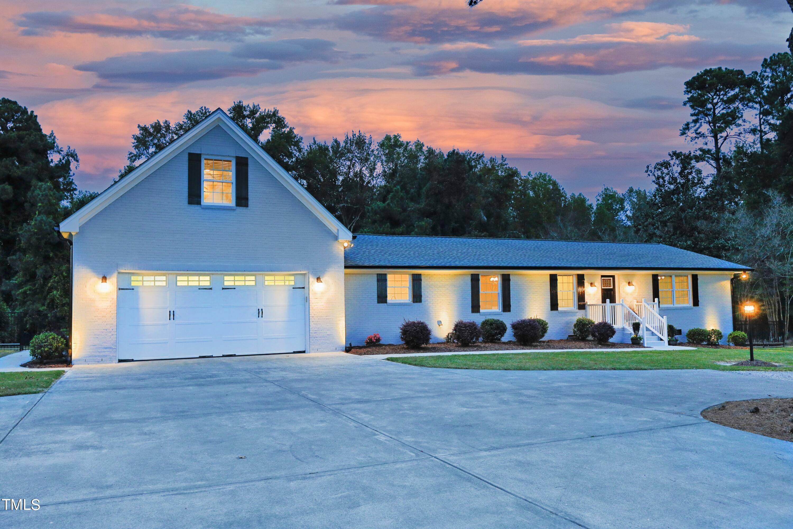 Rolesville, NC 27571,611 N Main Street