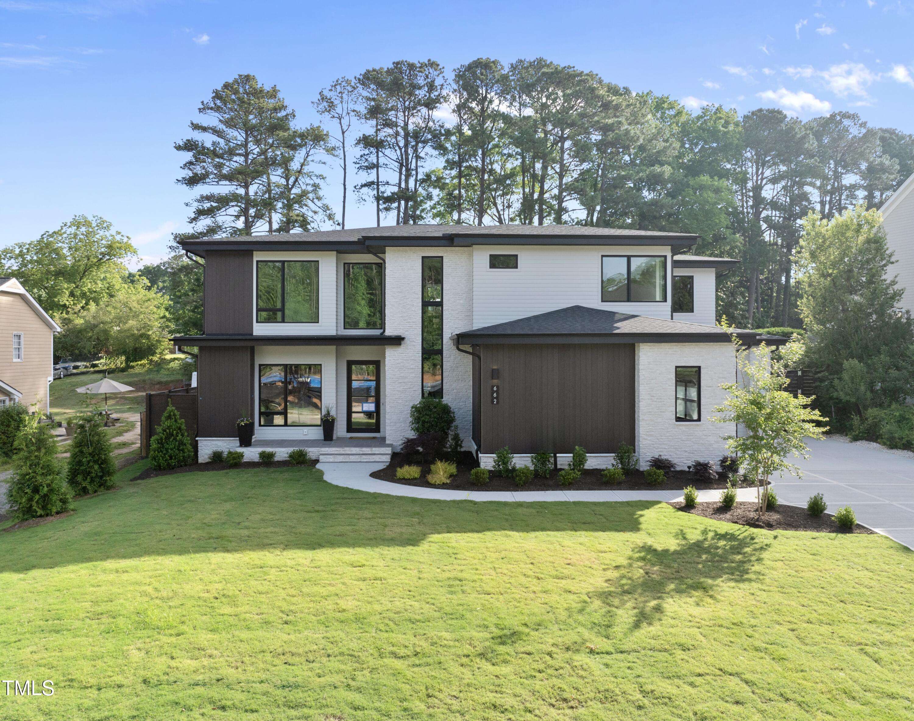 Raleigh, NC 27609,662 Manchester Drive