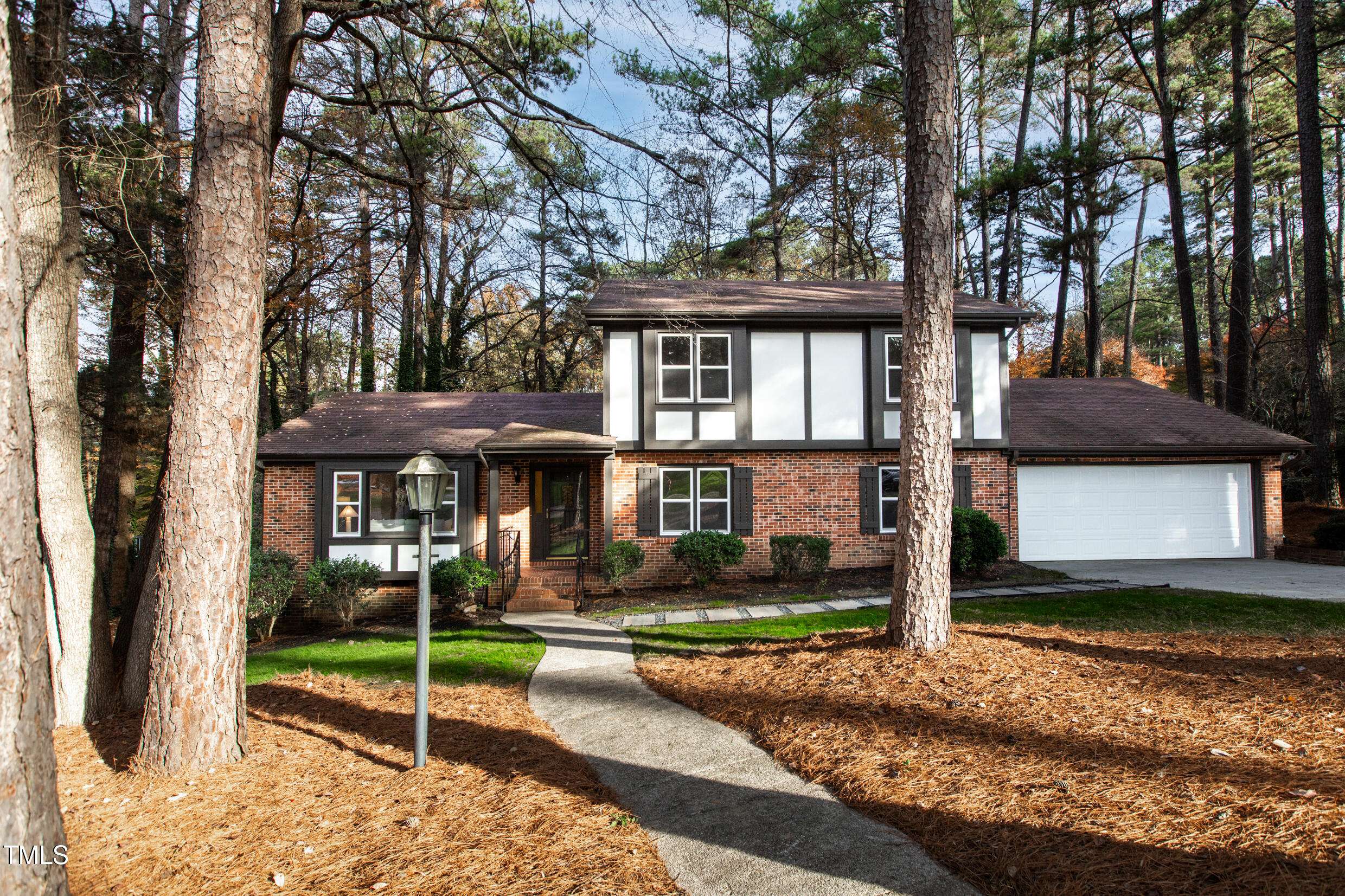 Raleigh, NC 27612,5008 Larchmont Drive