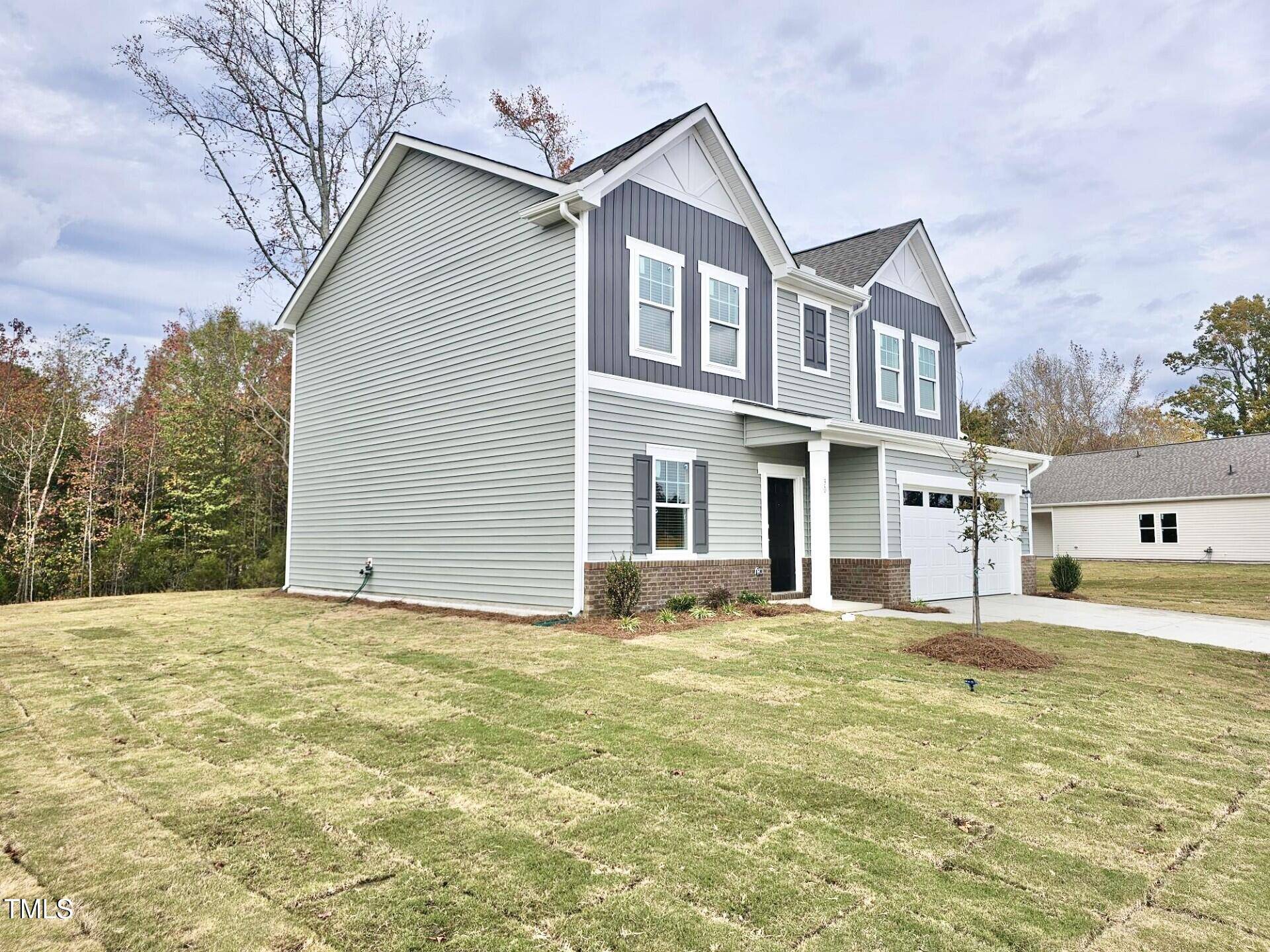 Louisburg, NC 27549,30 Rolling Banks Drive