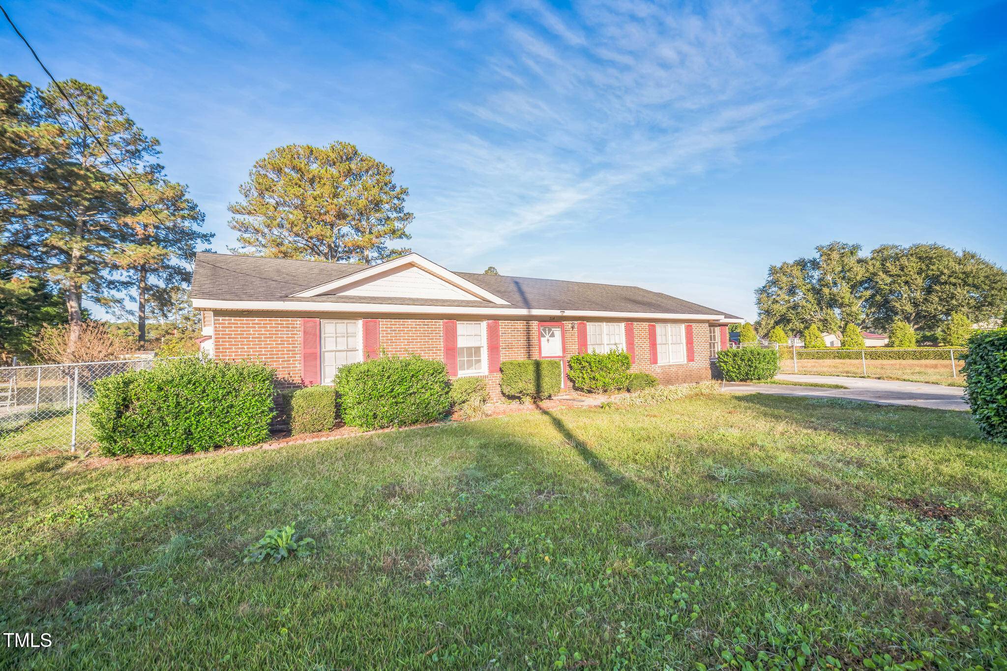 Kinston, NC 28501,714 Girl Scout Road