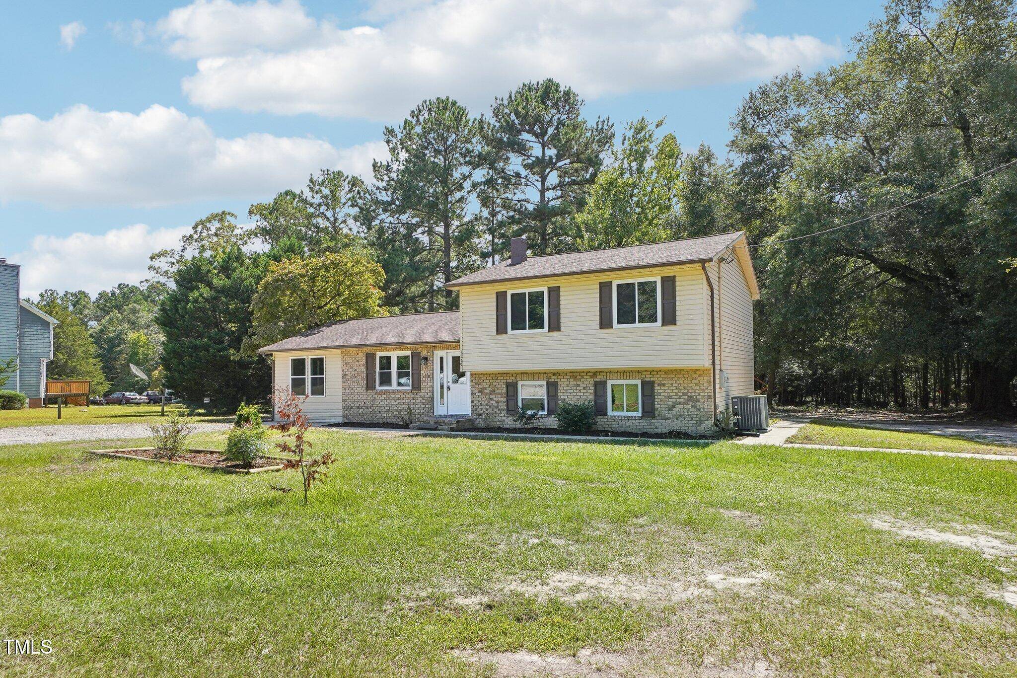 West End, NC 27376,1379 Juniper Lake Road