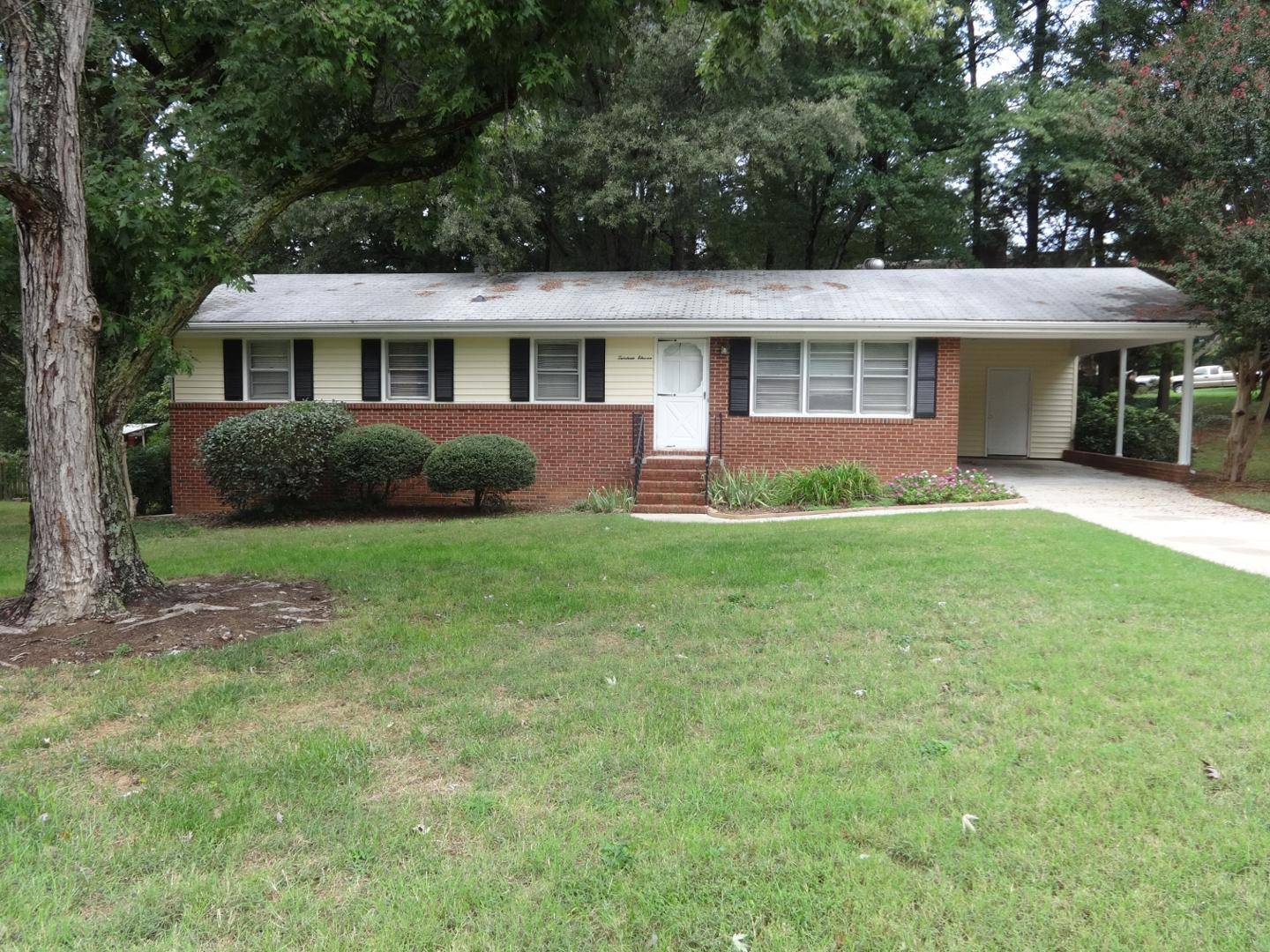 Raleigh, NC 27609,1311 Ingomar Place