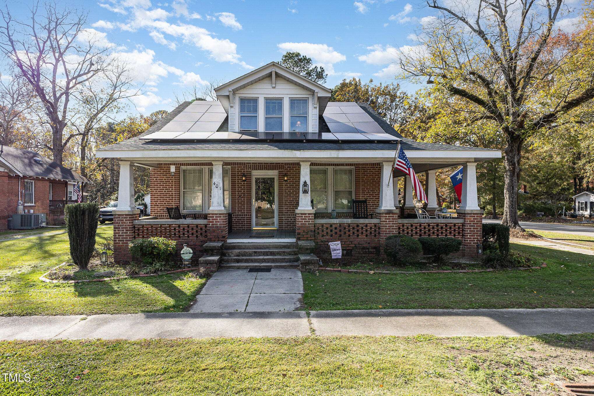 Kenly, NC 27542,401 E 2nd Street