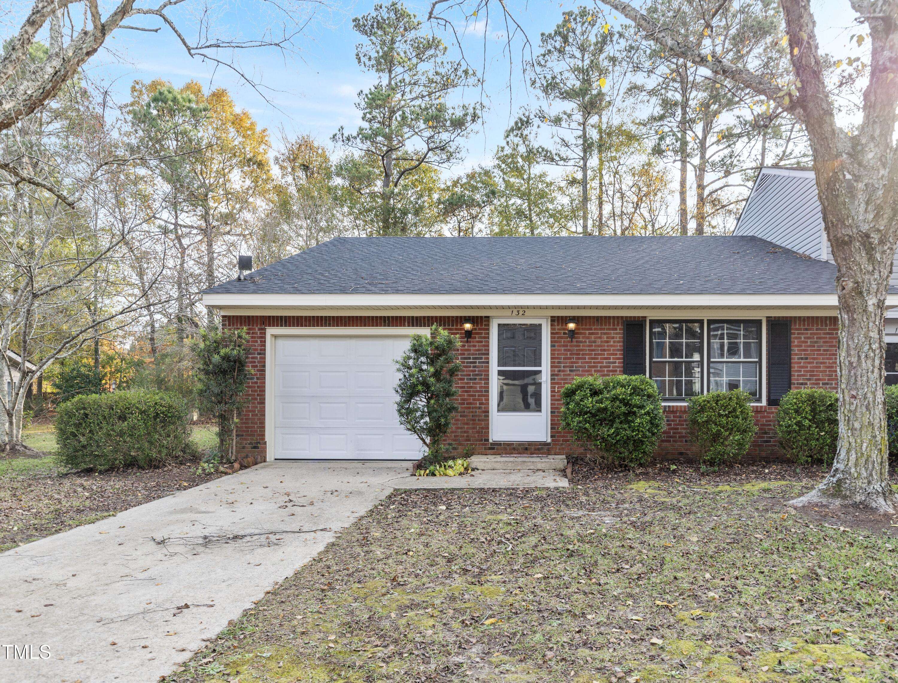 Dunn, NC 28334,132 Rollingwood Drive