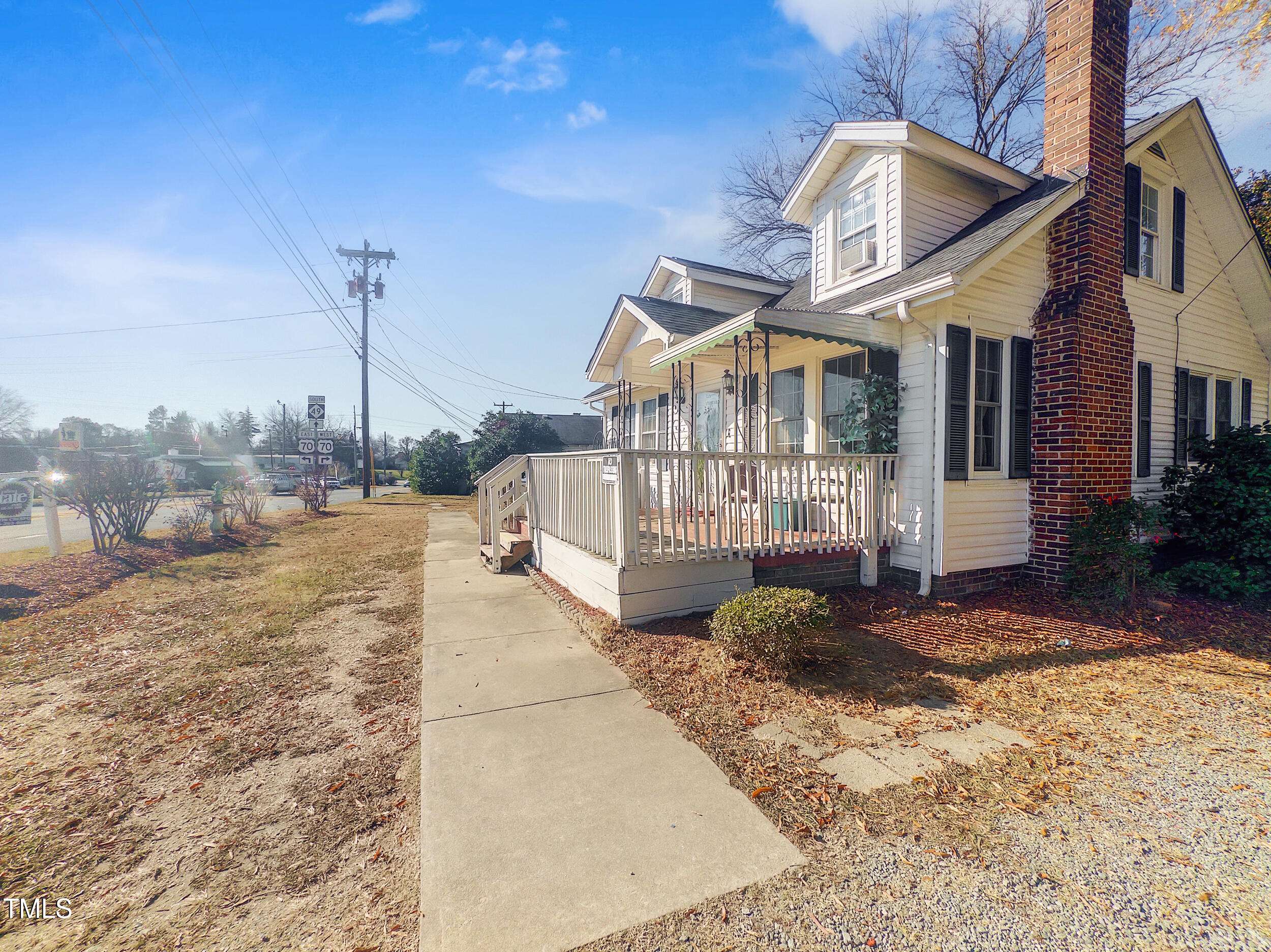 Haw River, NC 27258,108 Roxboro Street