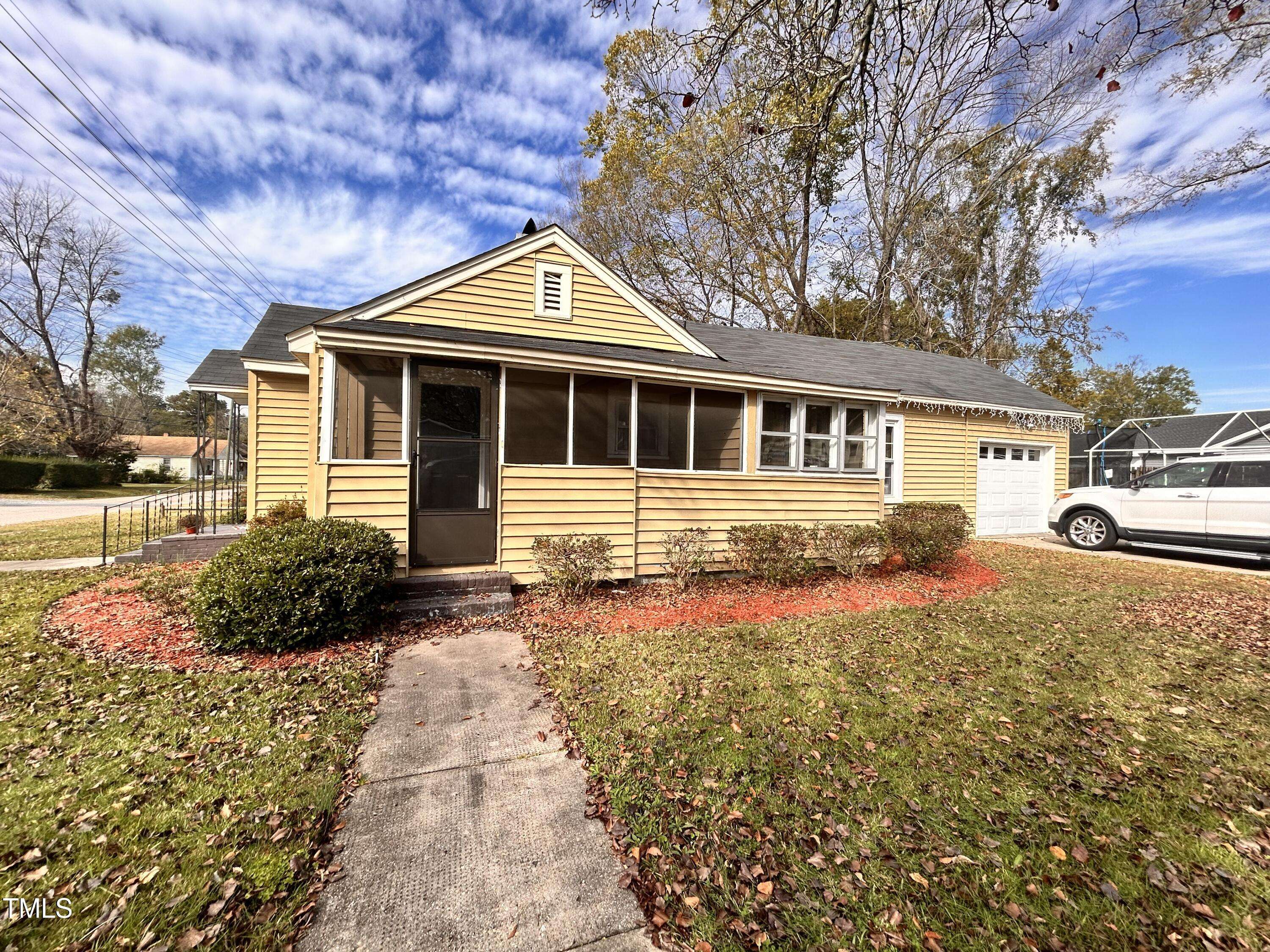 Smithfield, NC 27577,415 Caswell Street