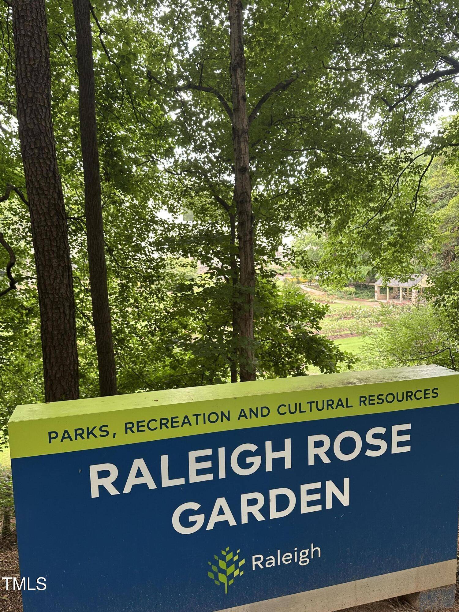 Raleigh, NC 27607,3302.5 Hall Place