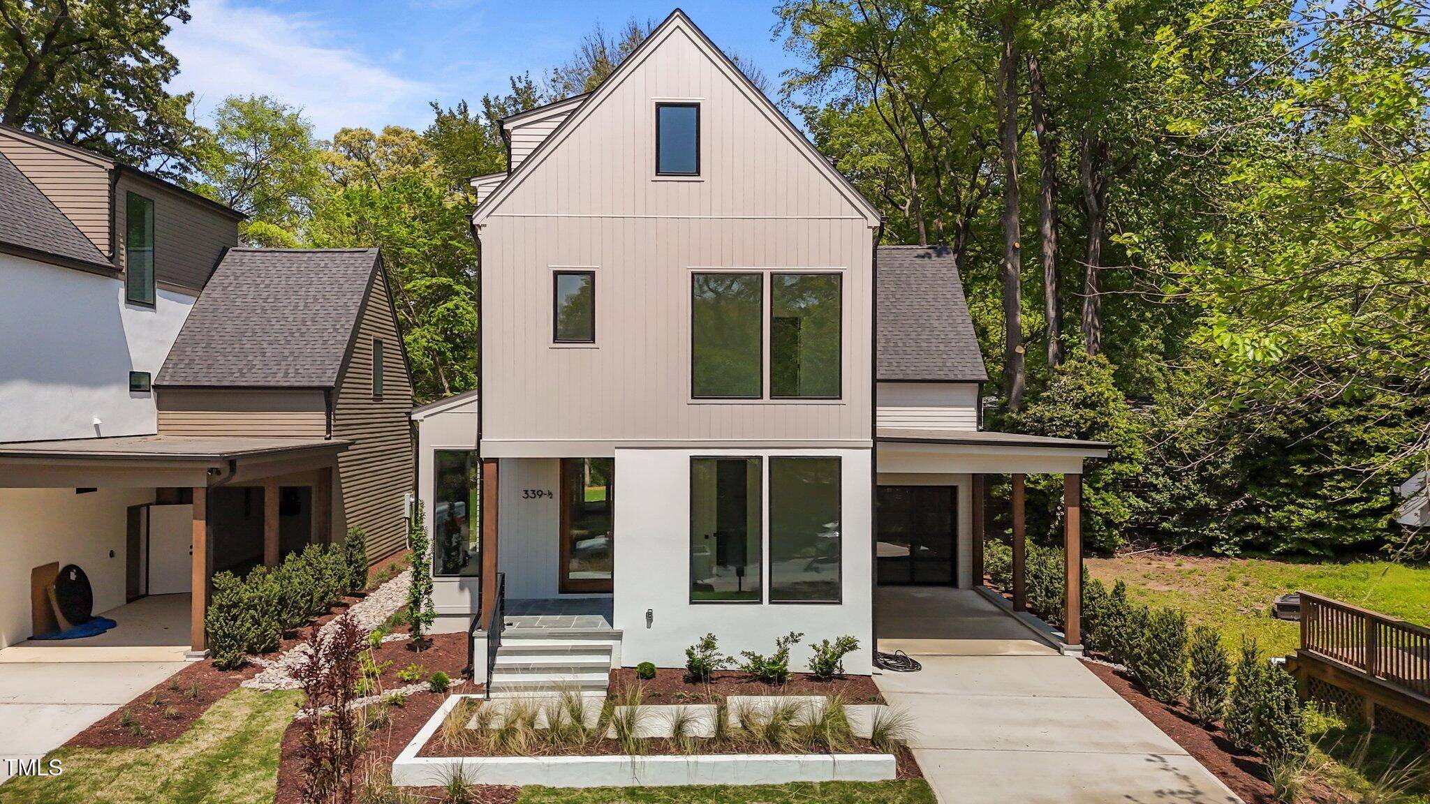 Raleigh, NC 27604,339 1/2 Mulberry Street