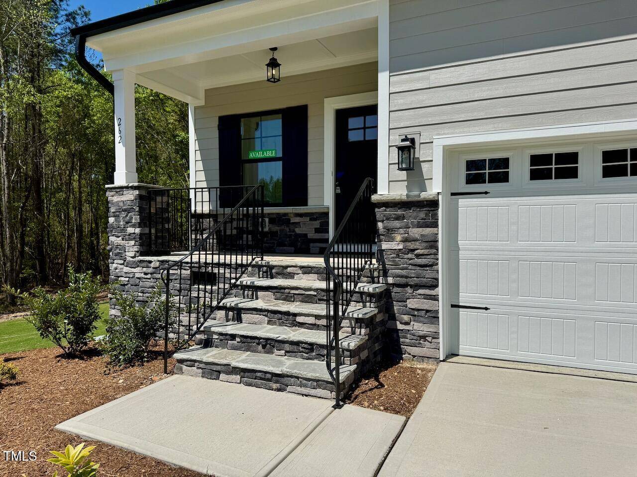 Lillington, NC 27546,262 Grand Griffon Way