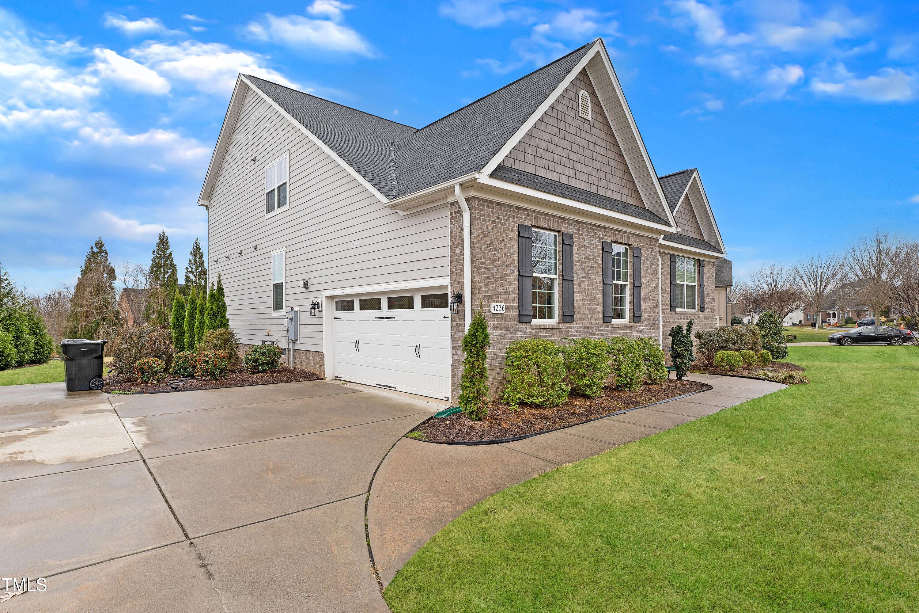 Burlington, NC 27215,4236 Aviemore