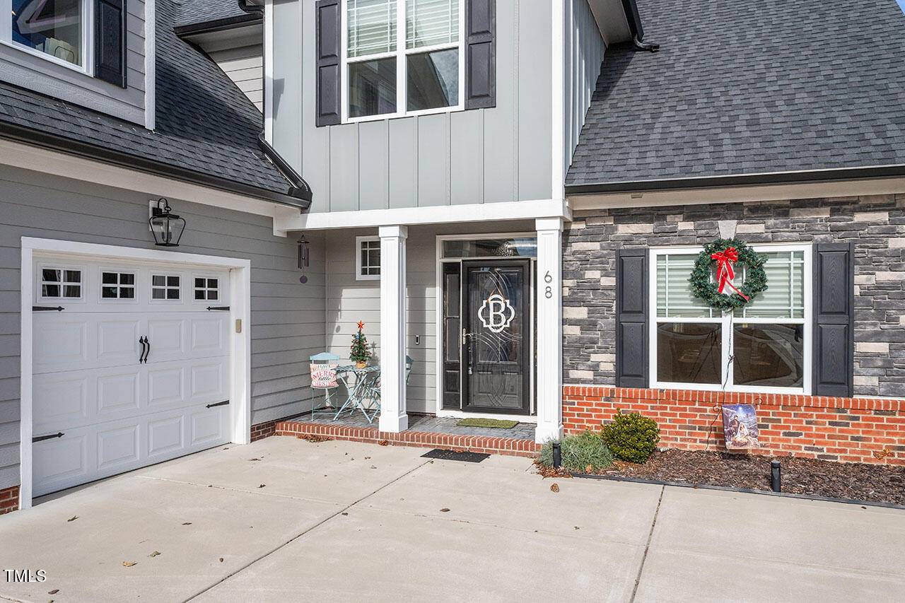 Benson, NC 27504,68 Jeans Way