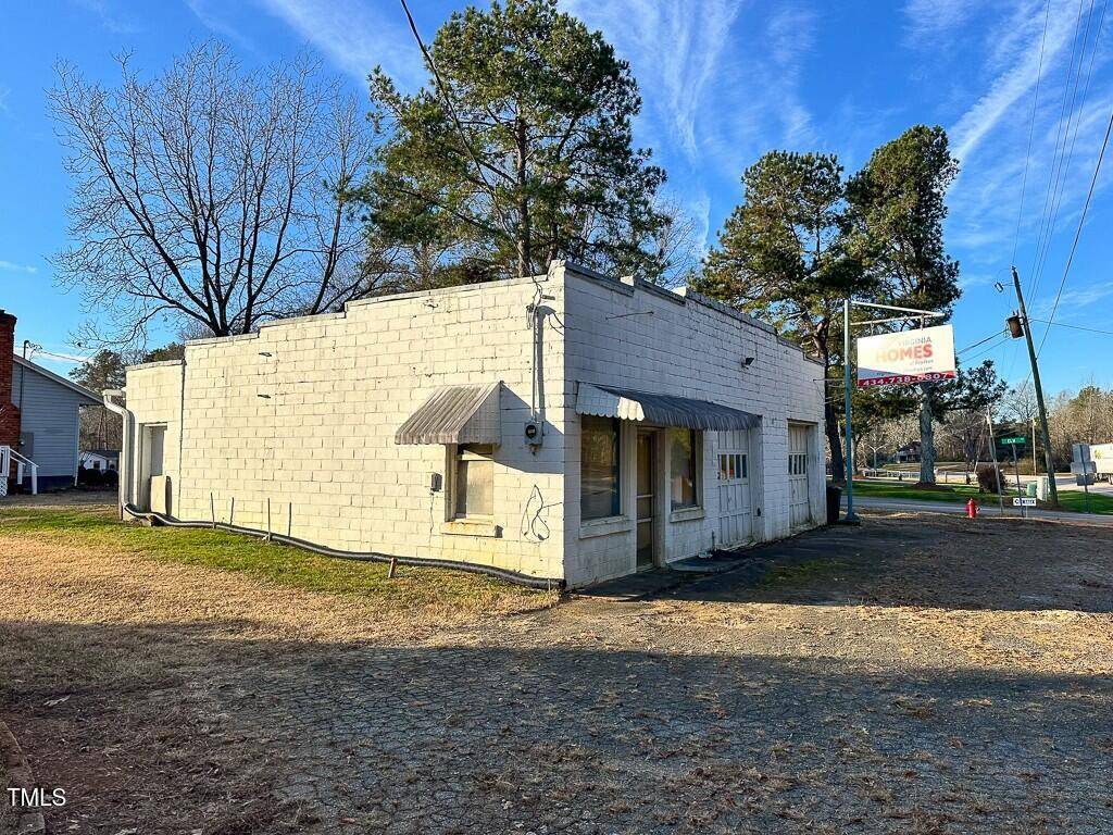 Macon, NC 27551,1576 Us Hwy 158