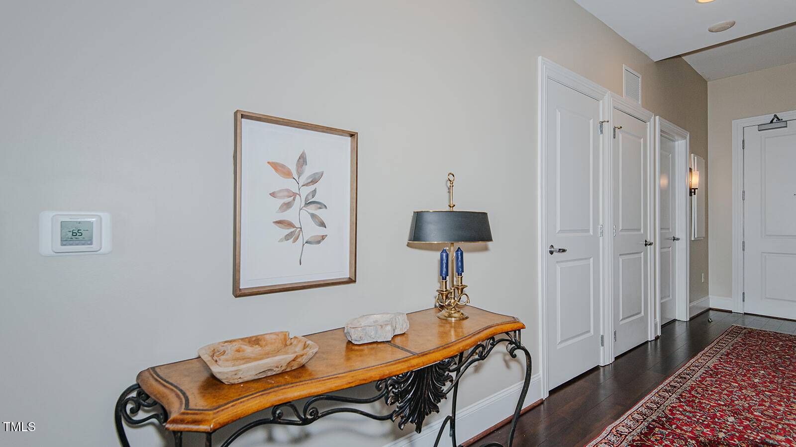 Raleigh, NC 27603,400 W North Street #820