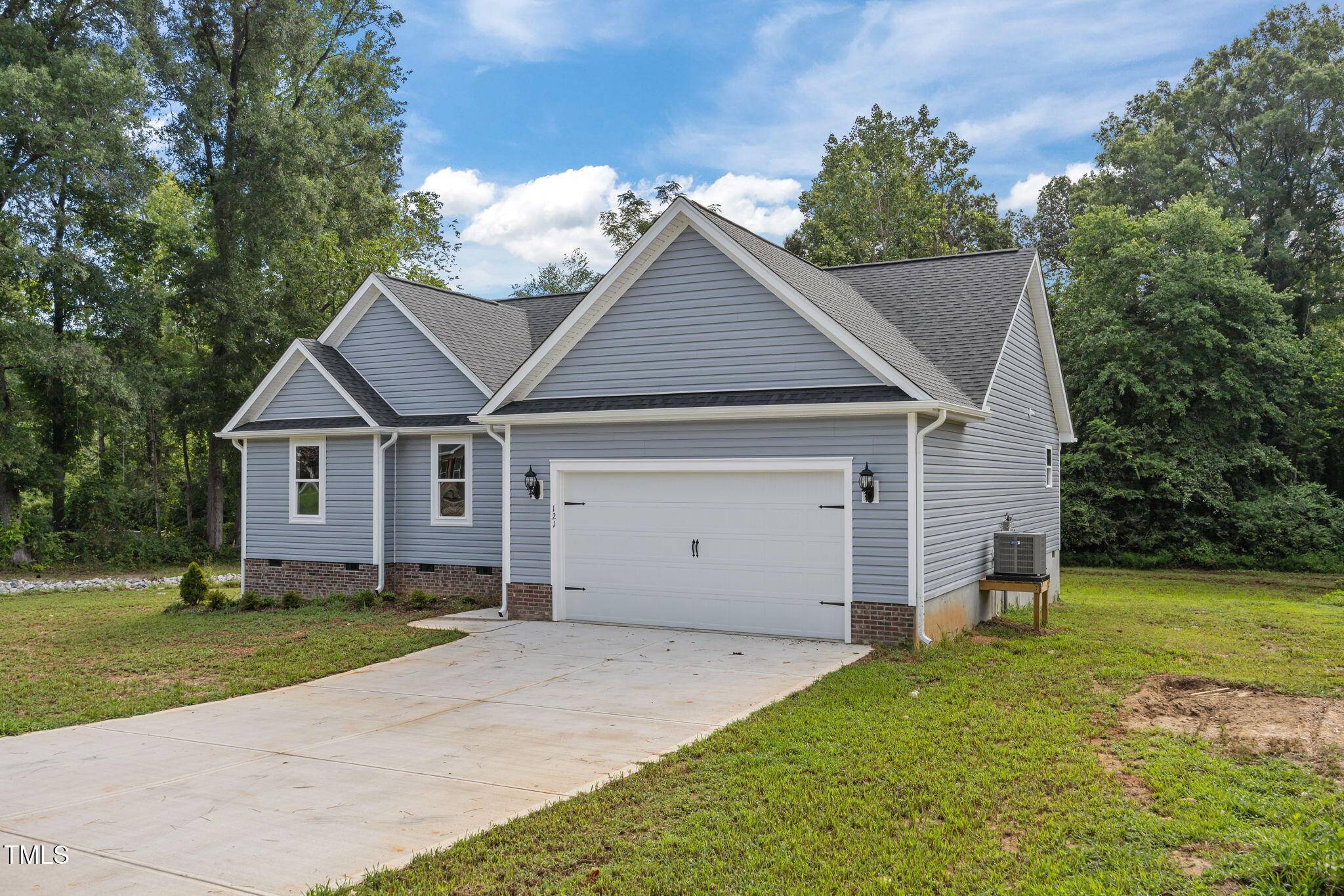 Louisburg, NC 27549,121 Tanglewood Drive #8-J