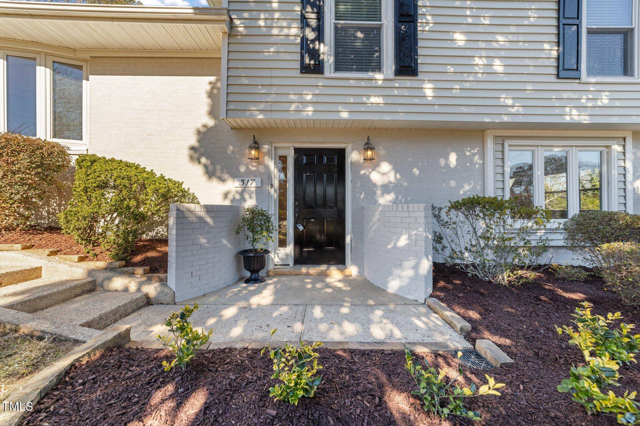 Raleigh, NC 27609,317 Compton Road