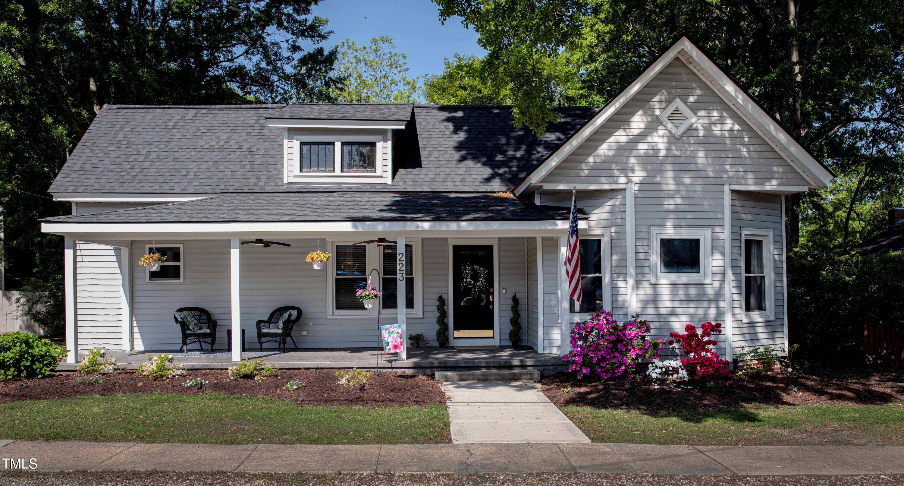 Wendell, NC 27591,223 N Main Street