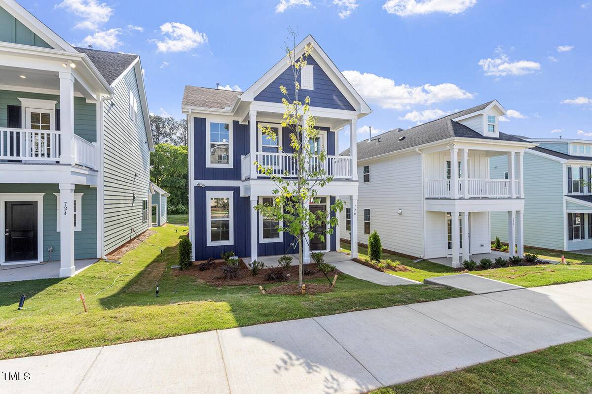 Raleigh, NC 27603,720 Georgias Landing Parkway #11