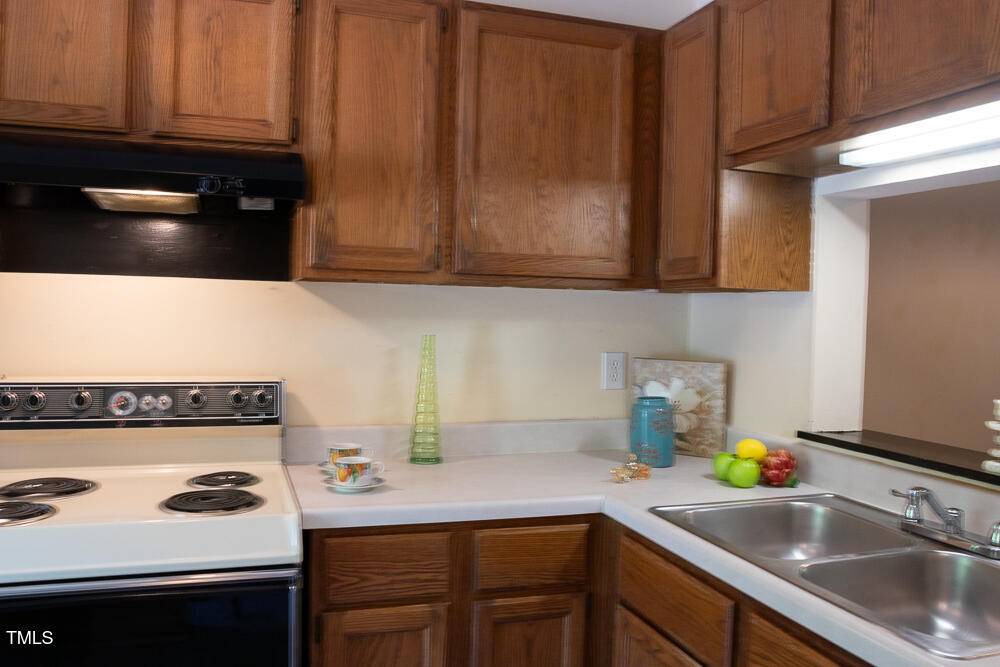 Chapel Hill, NC 27517,230 St Andrews Lane