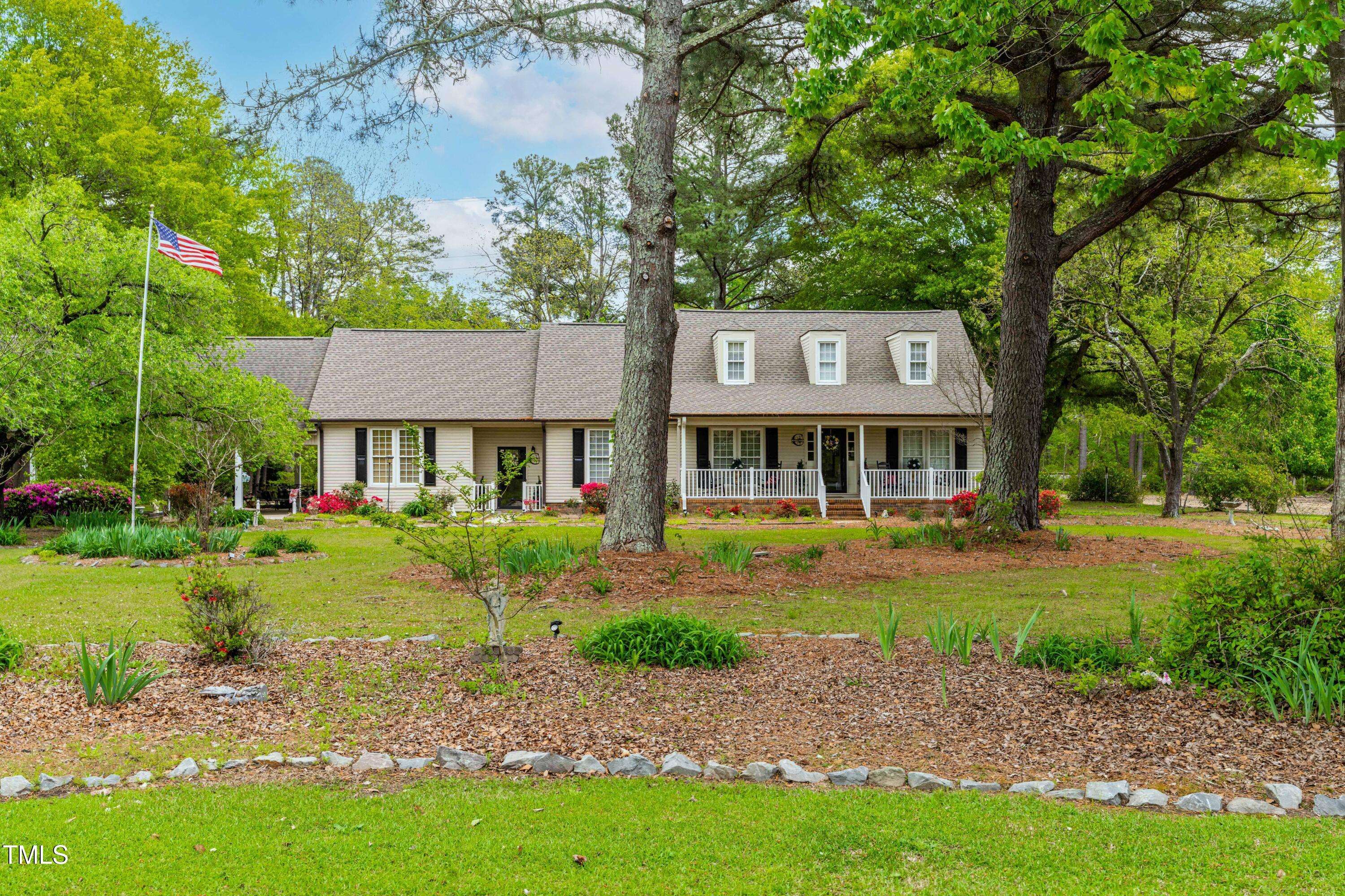 Dunn, NC 28334,1741 W Blackman Road