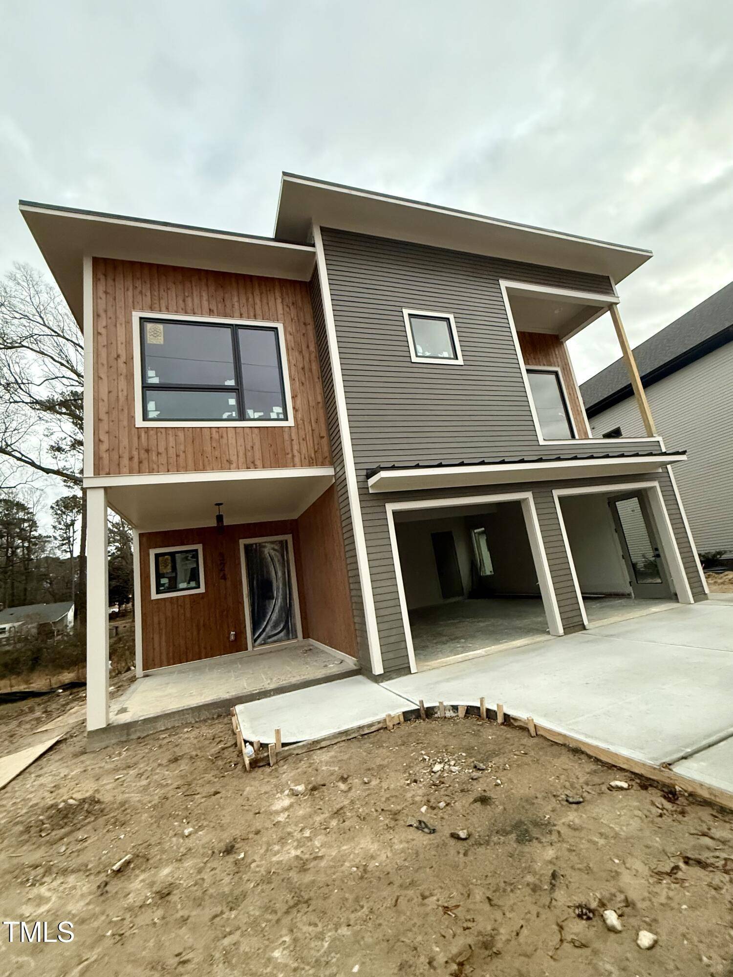 Cary, NC 27511,324 Waldo Street