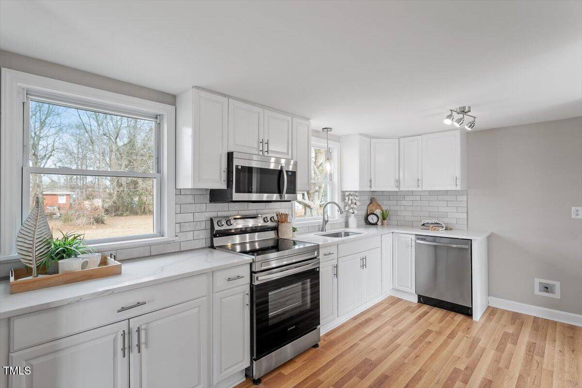 Smithfield, NC 27577,322 Pace Street