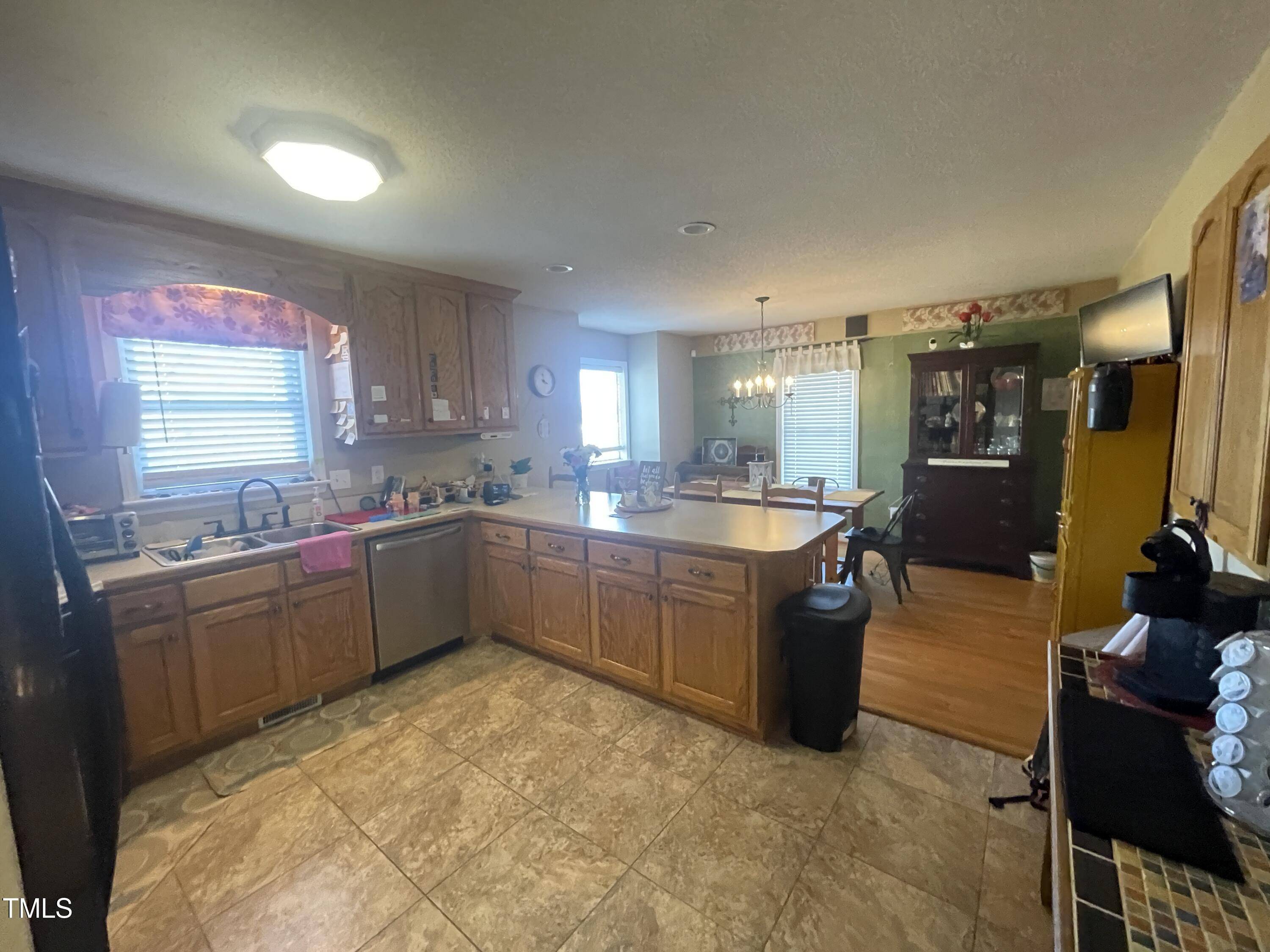 Coats, NC 27521,2113 Nc 55