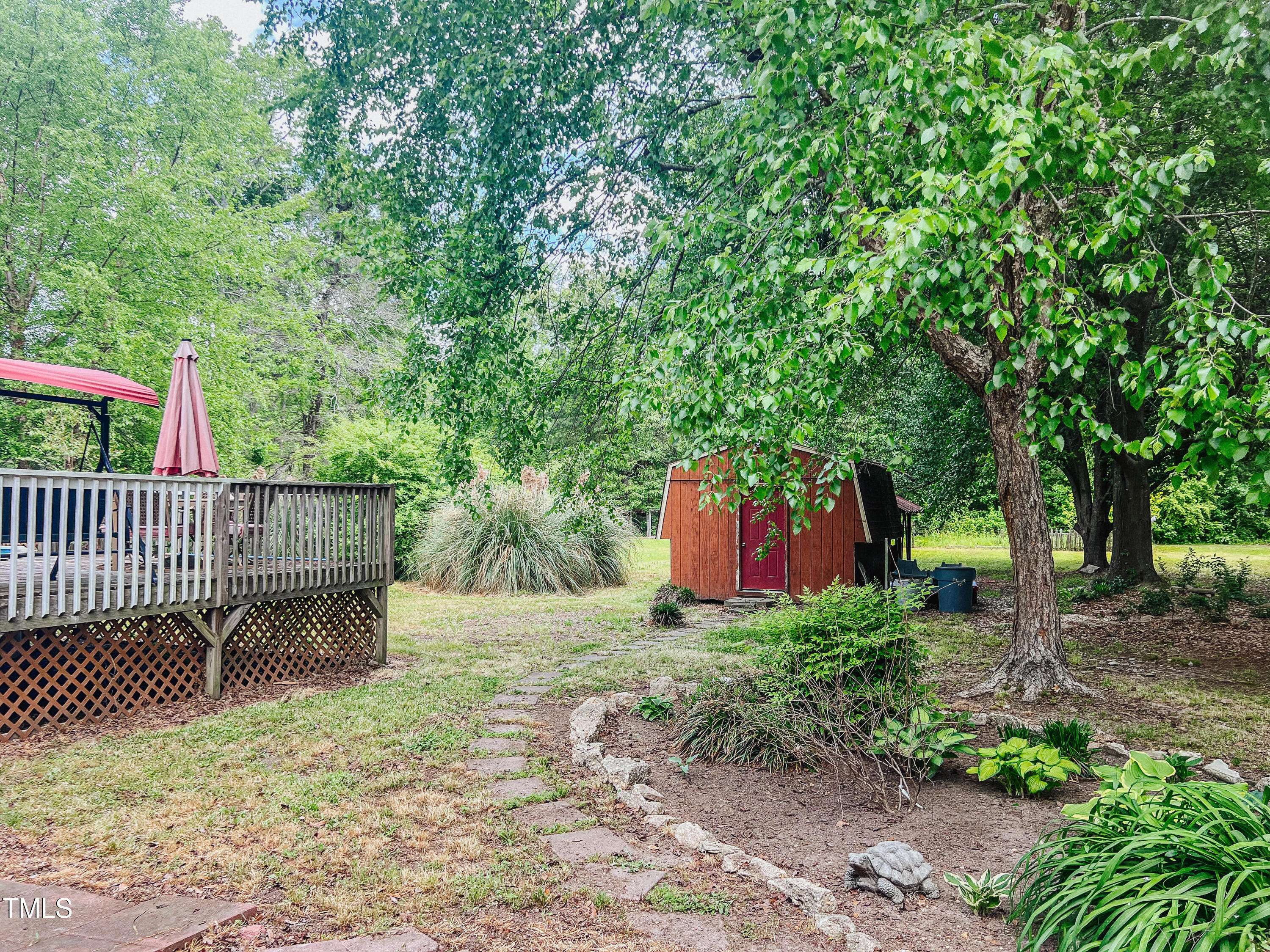 Dunn, NC 28334,1413 Bud Hawkins Road