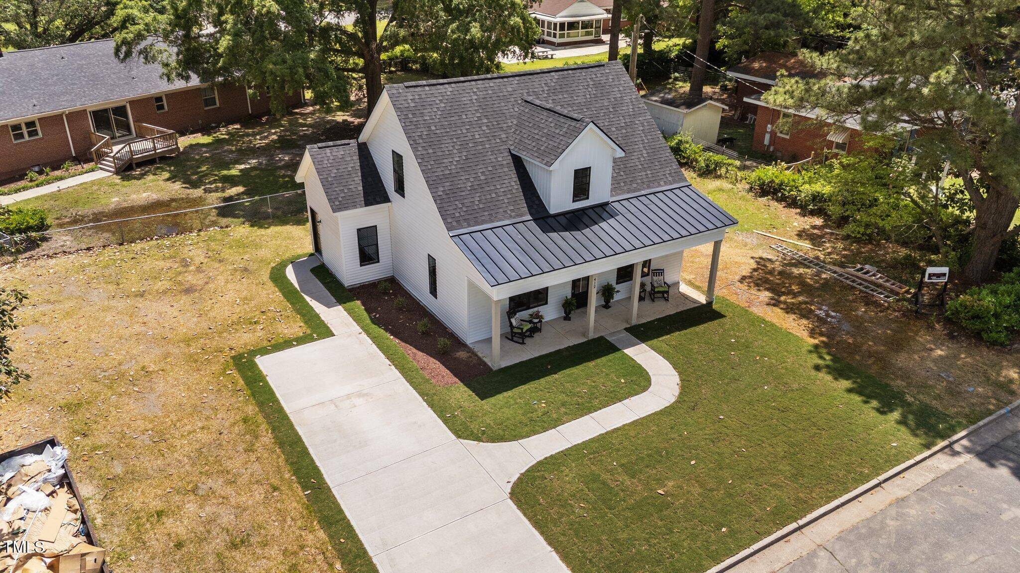 Selma, NC 27576,412 N Green Street
