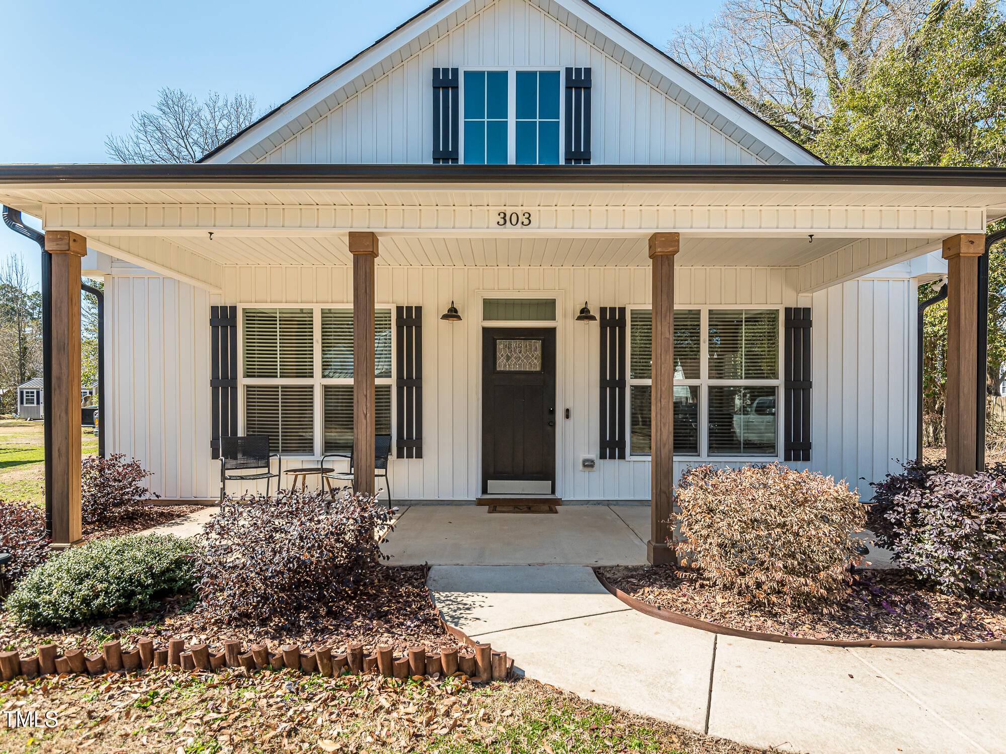 Kenly, NC 27542,303 Woodard Street
