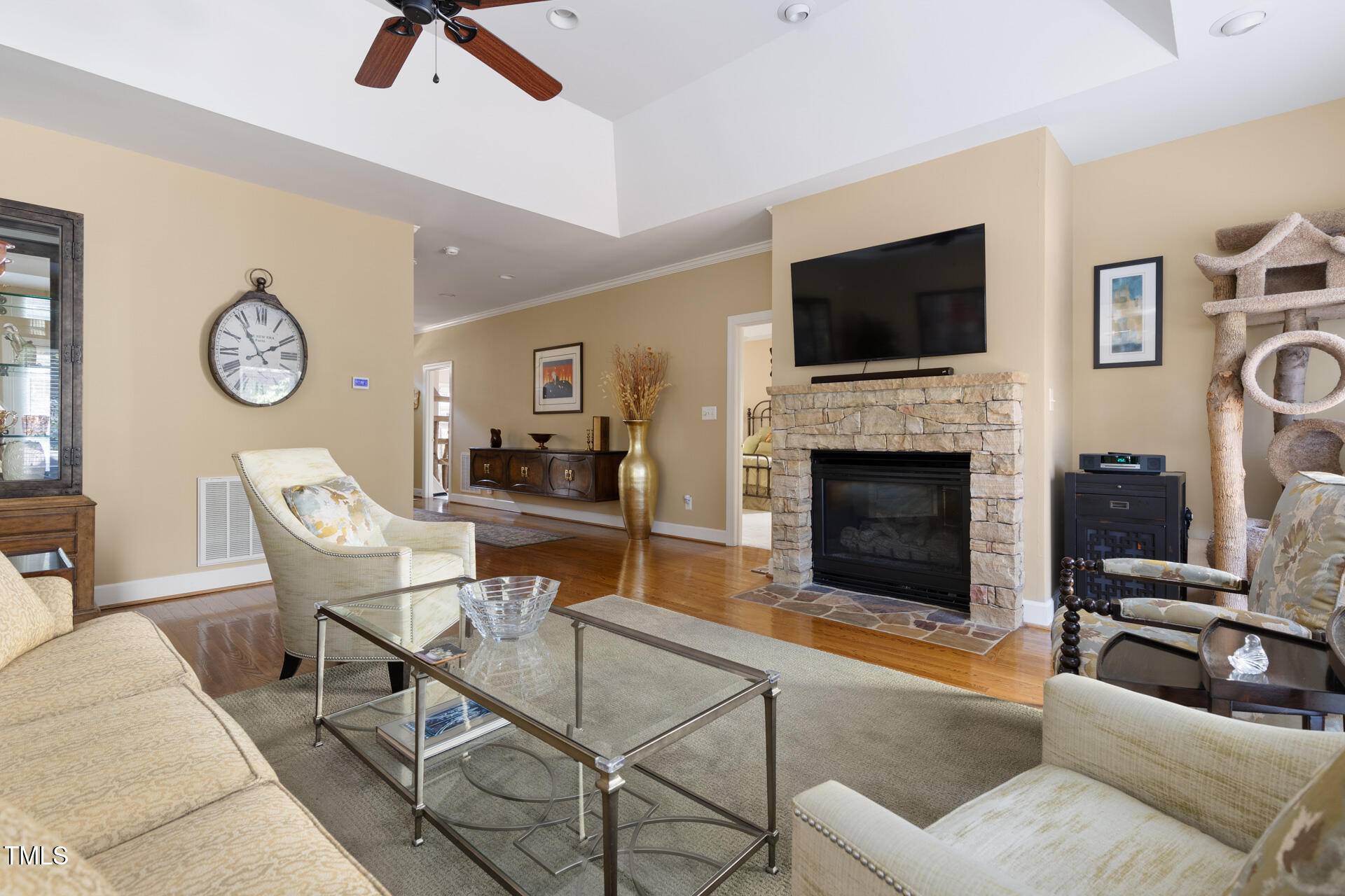 Chapel Hill, NC 27517,50002 Brogden