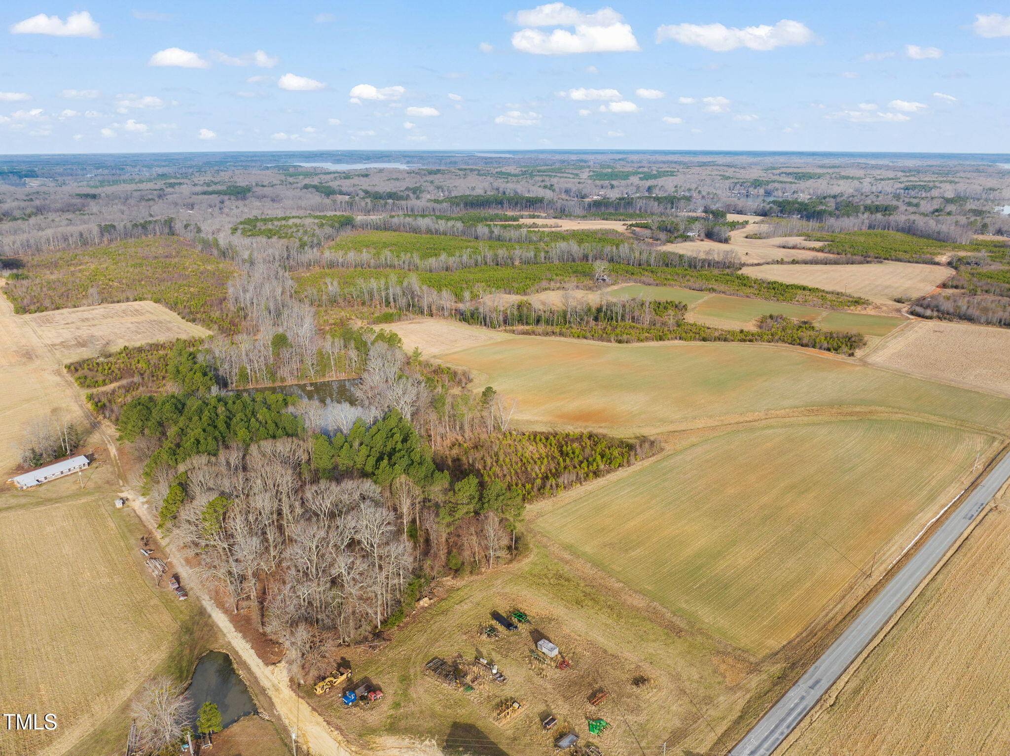 Clarksville, VA 23927,433 Ponderosa Lane