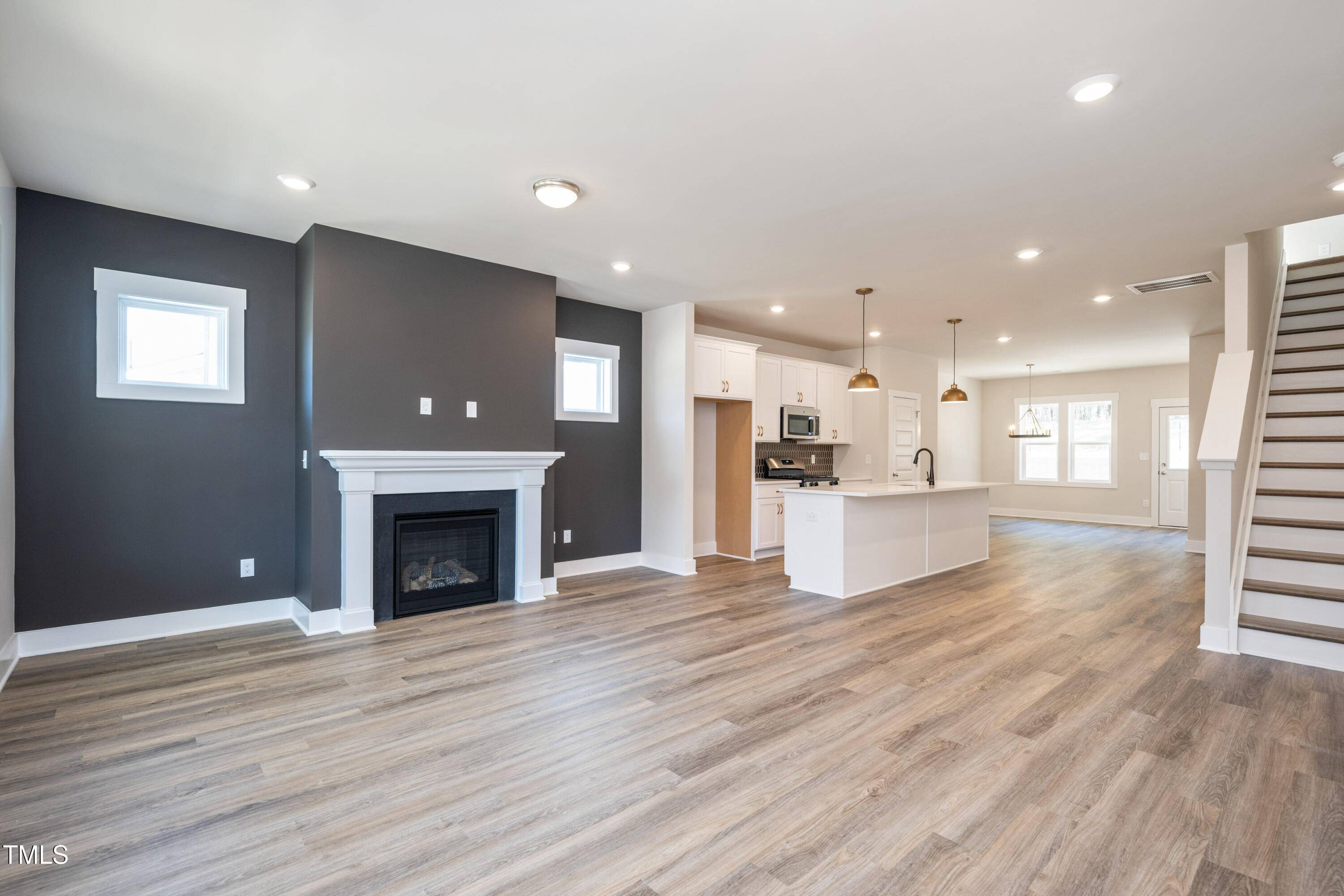 Chapel Hill, NC 27514,122 Weavers Grove Drive