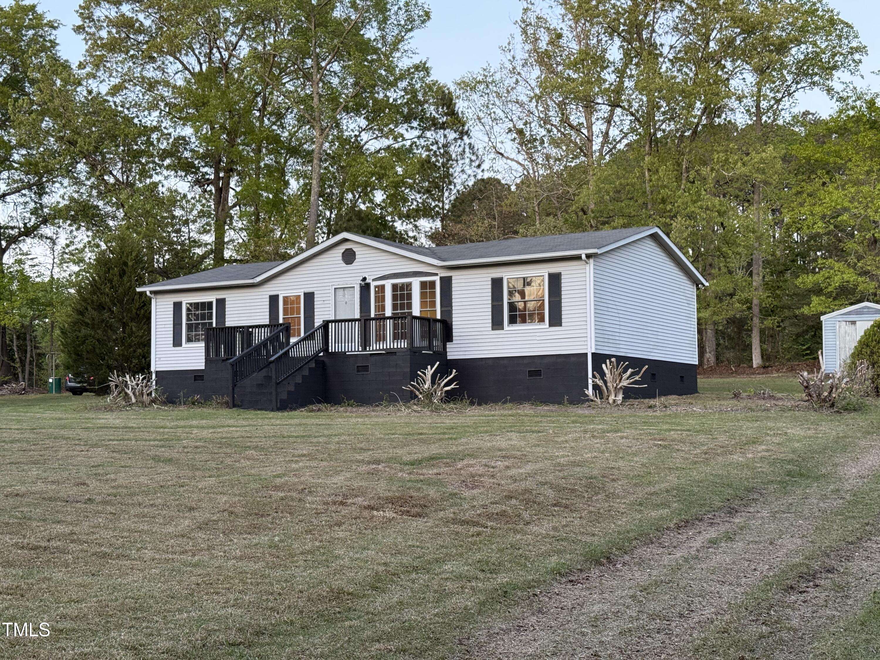 Roanoke Rapids, NC 27870,129 Davie Wood Drive
