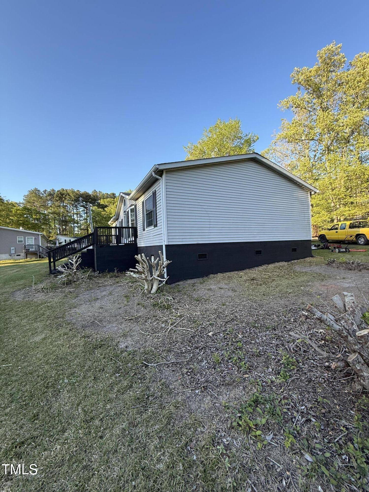 Roanoke Rapids, NC 27870,129 Davie Wood Drive